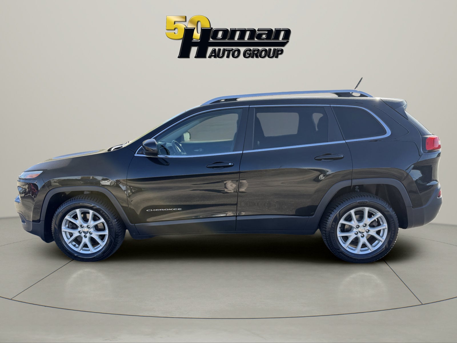 Used 2015 Jeep Cherokee Latitude with VIN 1C4PJLCB5FW590213 for sale in Waupun, WI