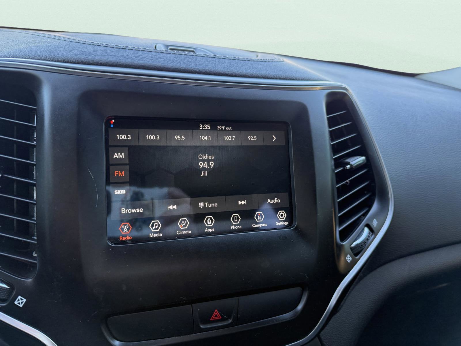 2019 Jeep Cherokee Latitude Plus