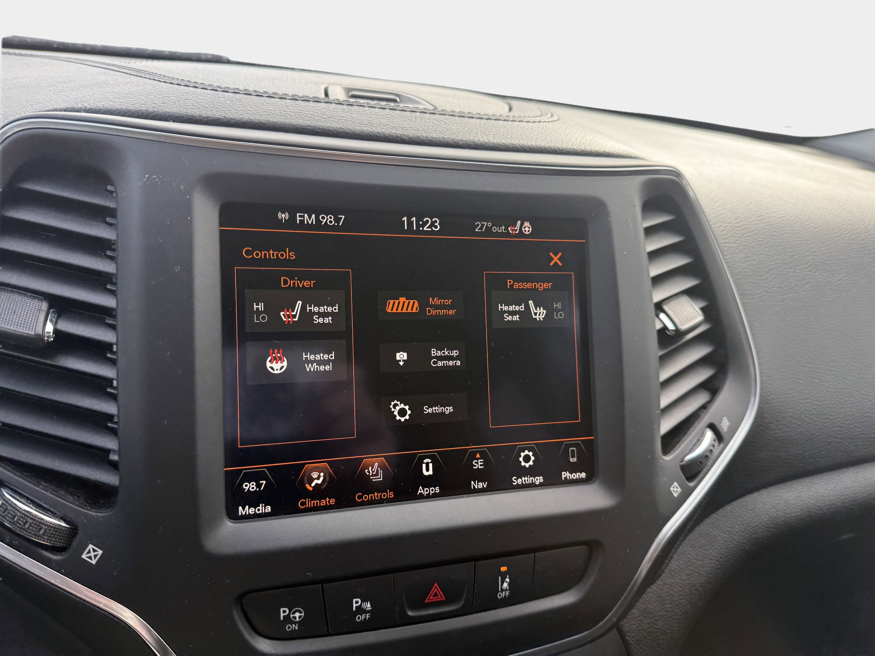 2023 Jeep Cherokee Altitude Lux