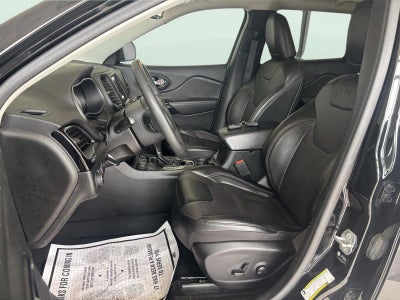 2023 Jeep Cherokee Altitude Lux