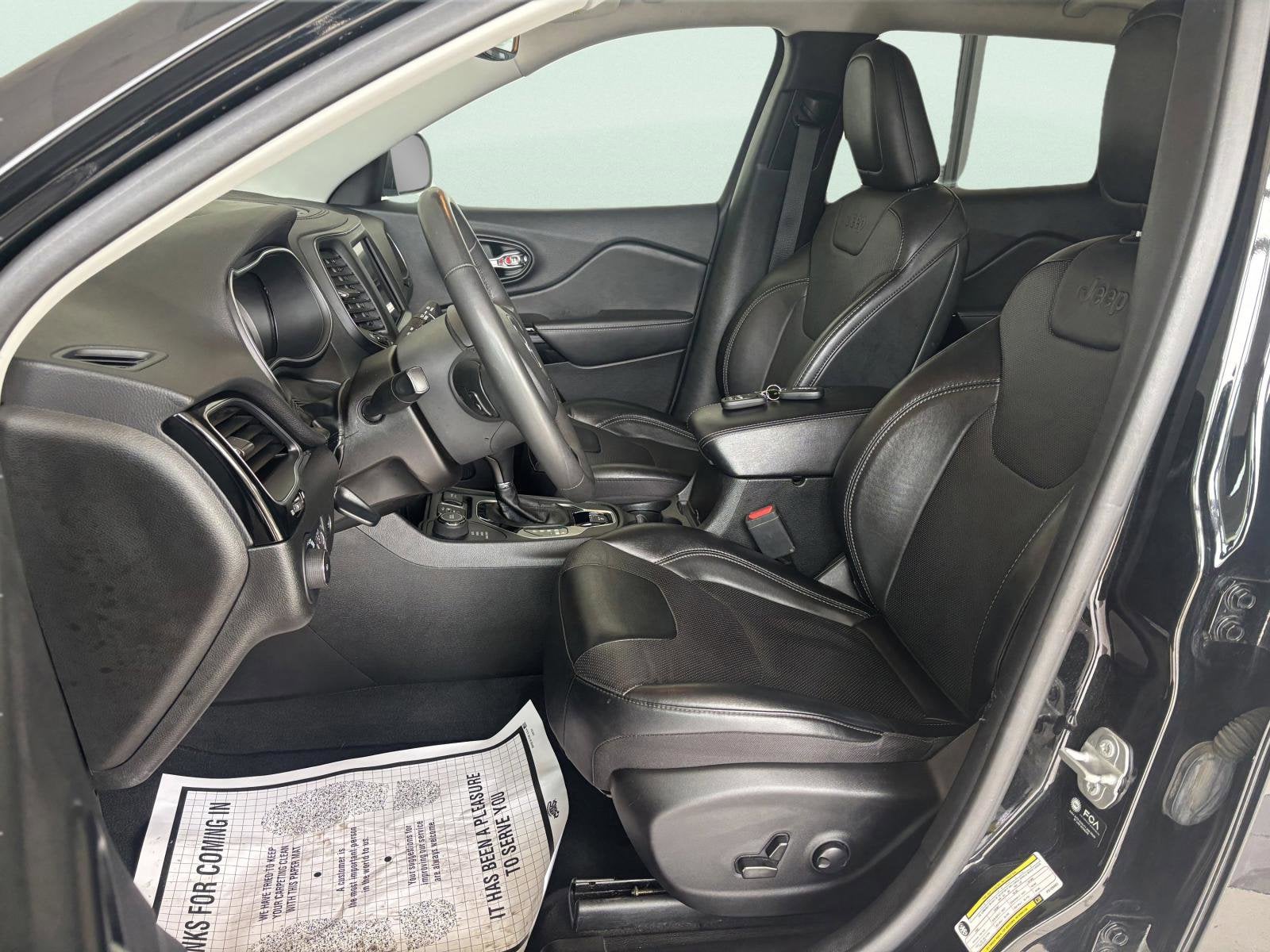 2023 Jeep Cherokee Altitude Lux