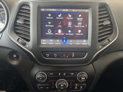 2023 Jeep Cherokee Altitude Lux