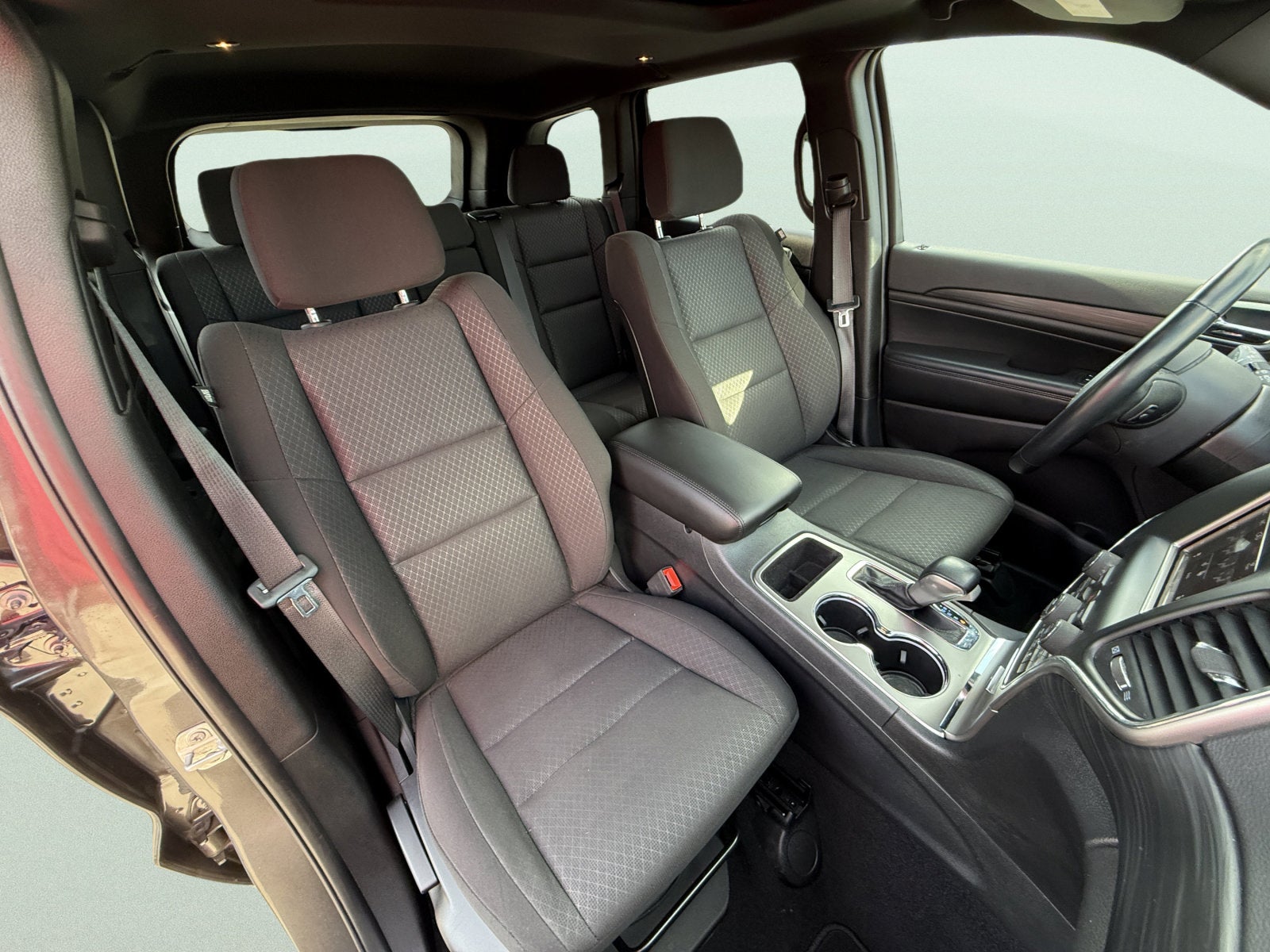 2020 Jeep Grand Cherokee Laredo E