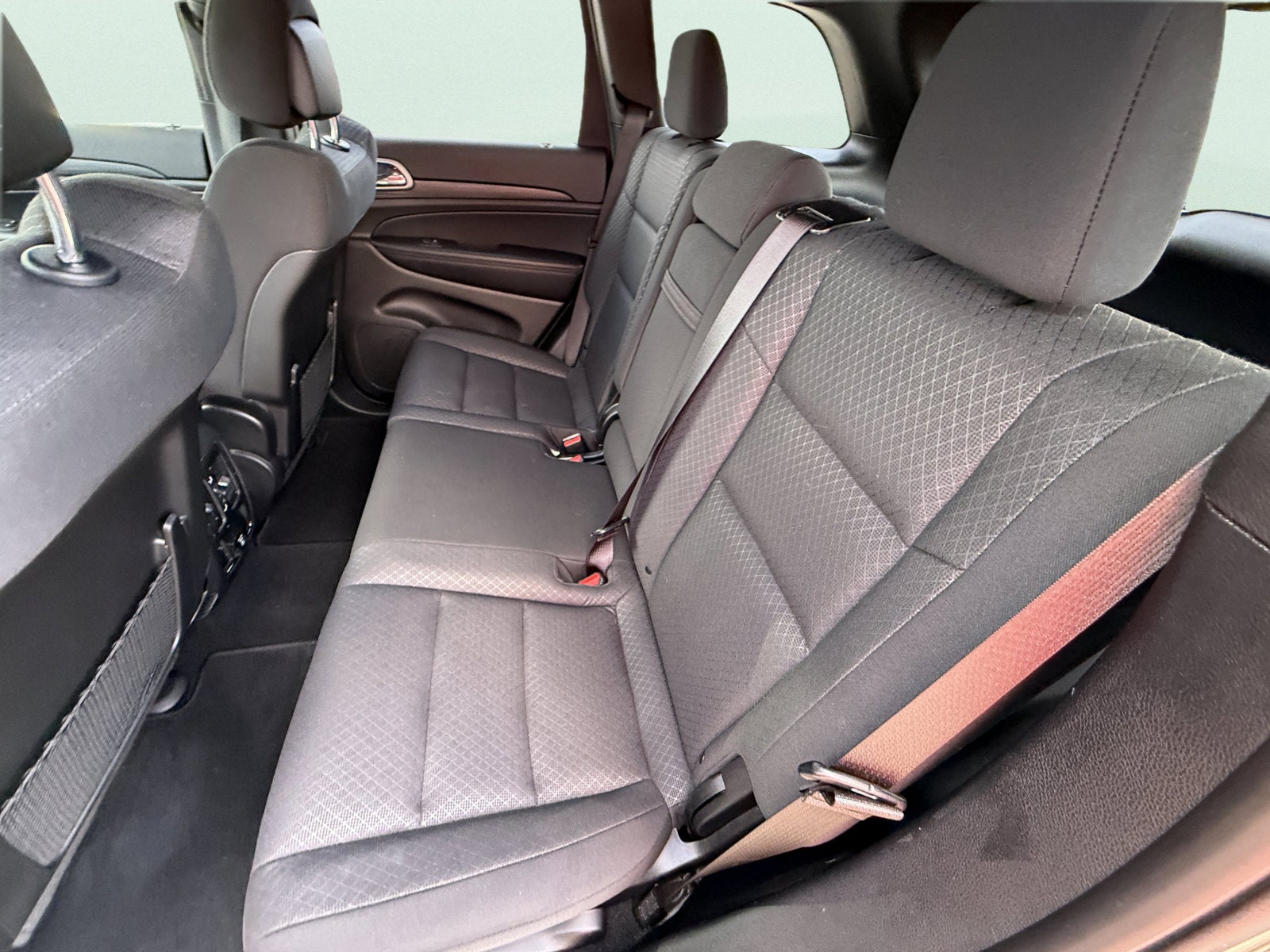 2020 Jeep Grand Cherokee Laredo E