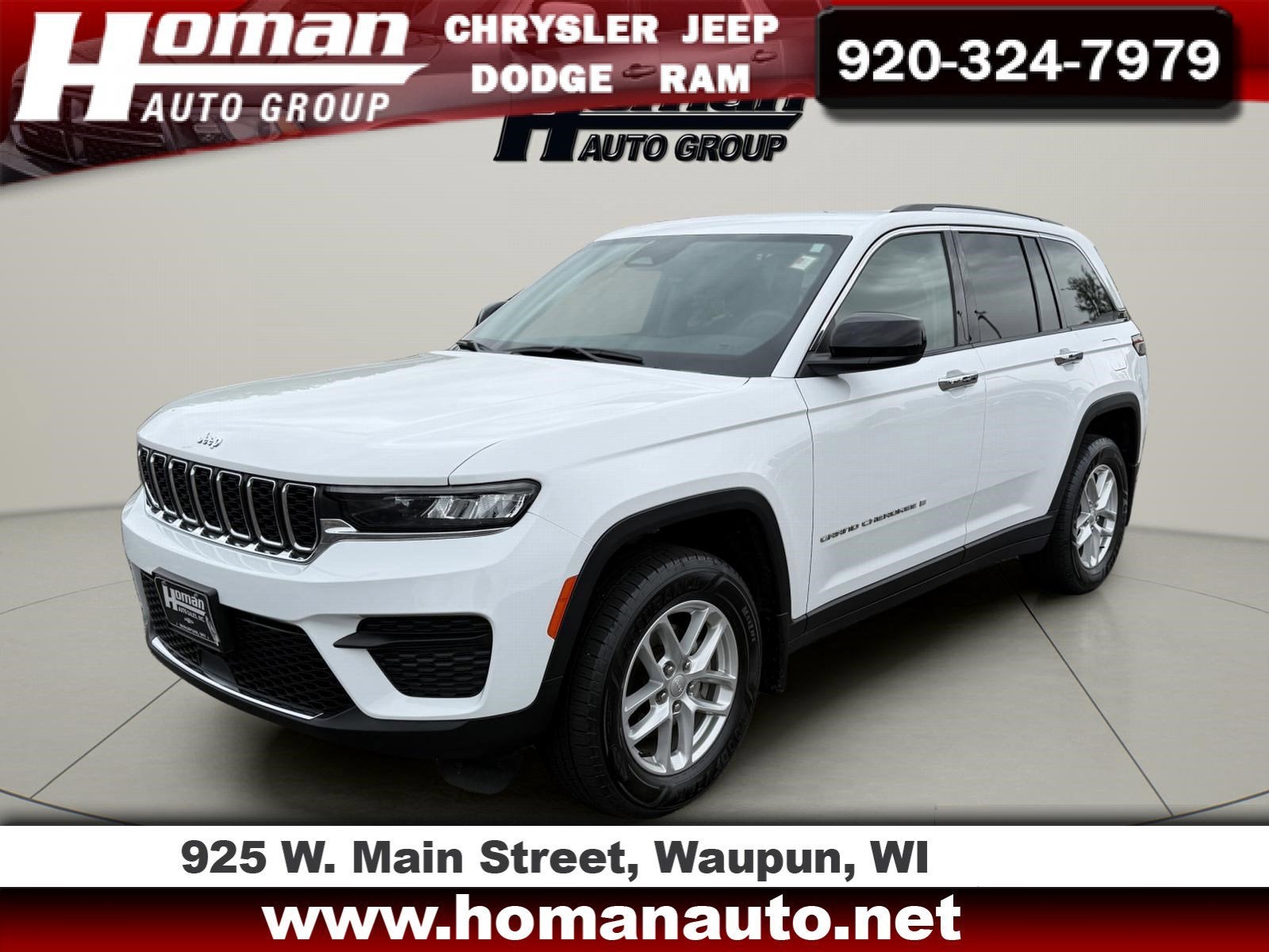 2023 Jeep Grand Cherokee Laredo 4x4's photo