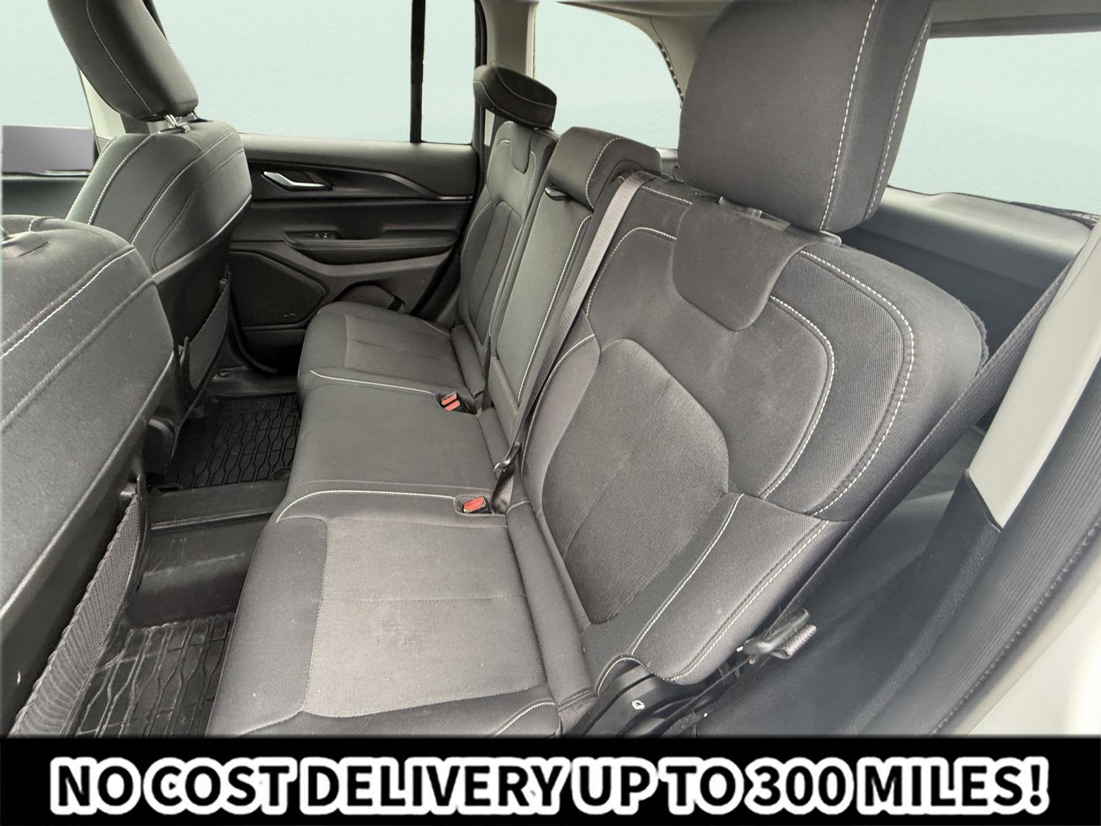 2023 Jeep Grand Cherokee Laredo