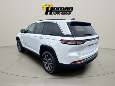 2027 Jeep Grand Cherokee Laredo X