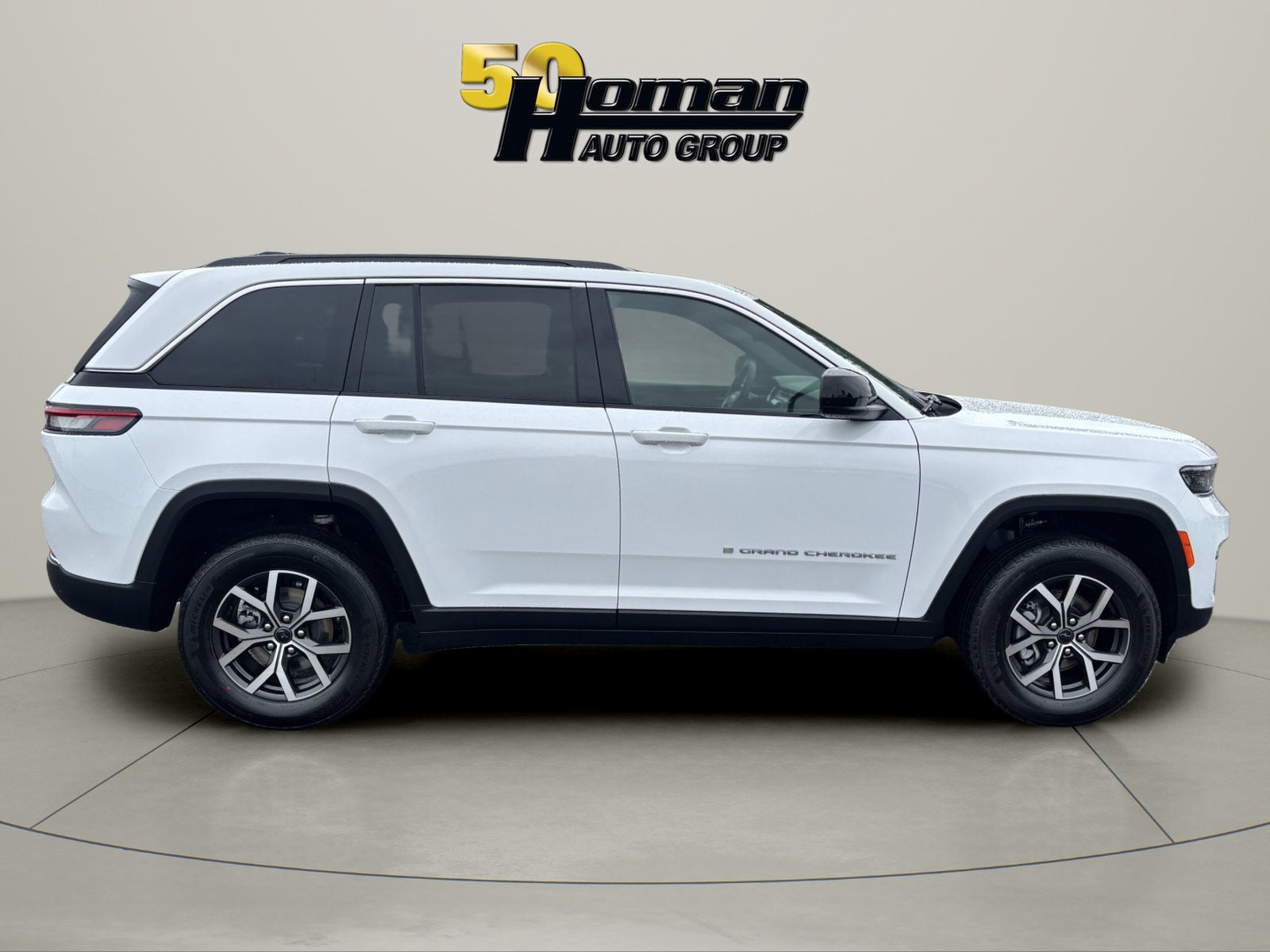 2027 Jeep Grand Cherokee Laredo X