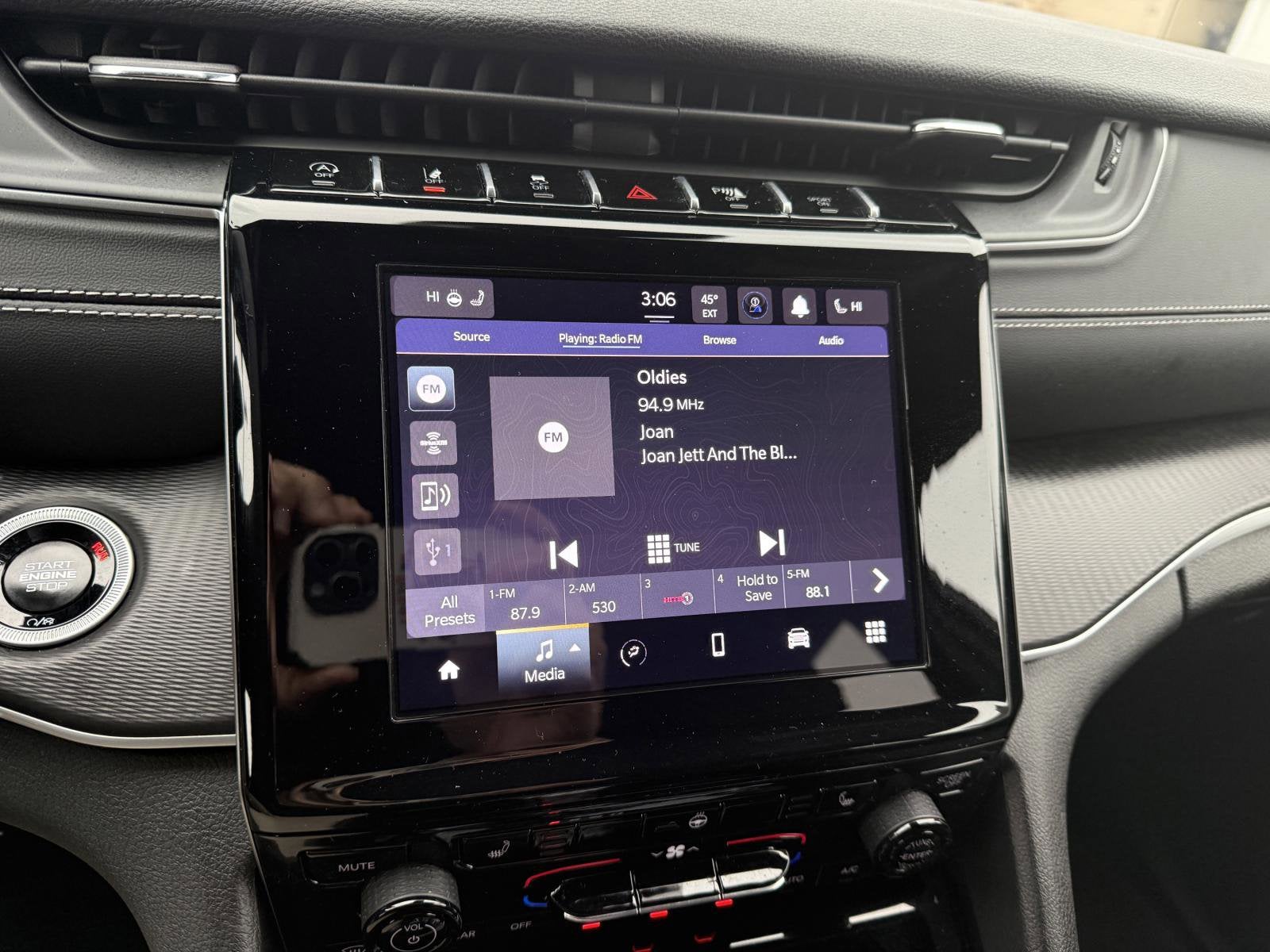 2024 Jeep Grand Cherokee Laredo X