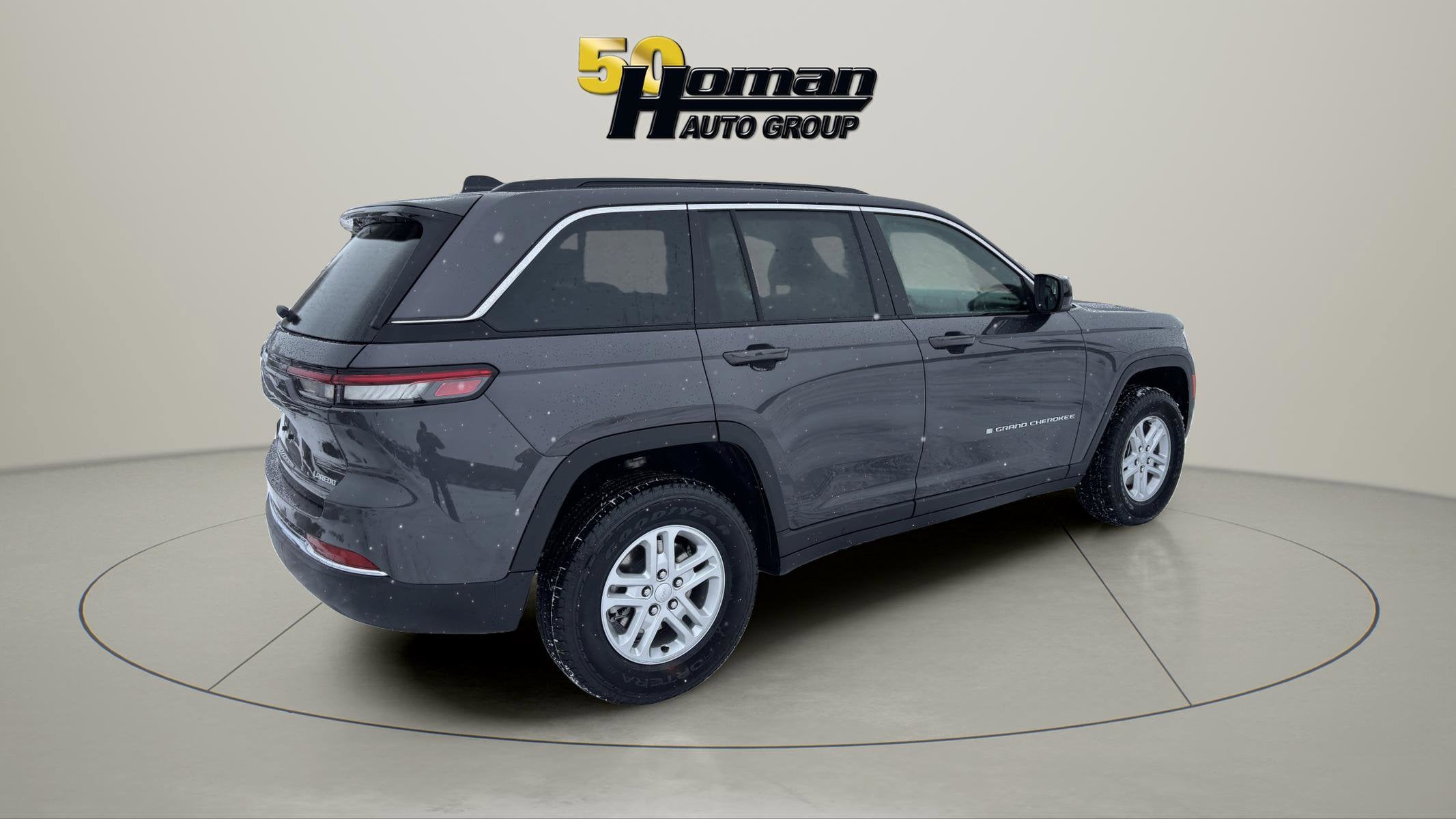 2025 Jeep Grand Cherokee Laredo
