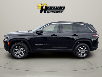 2027 Jeep Grand Cherokee Laredo X