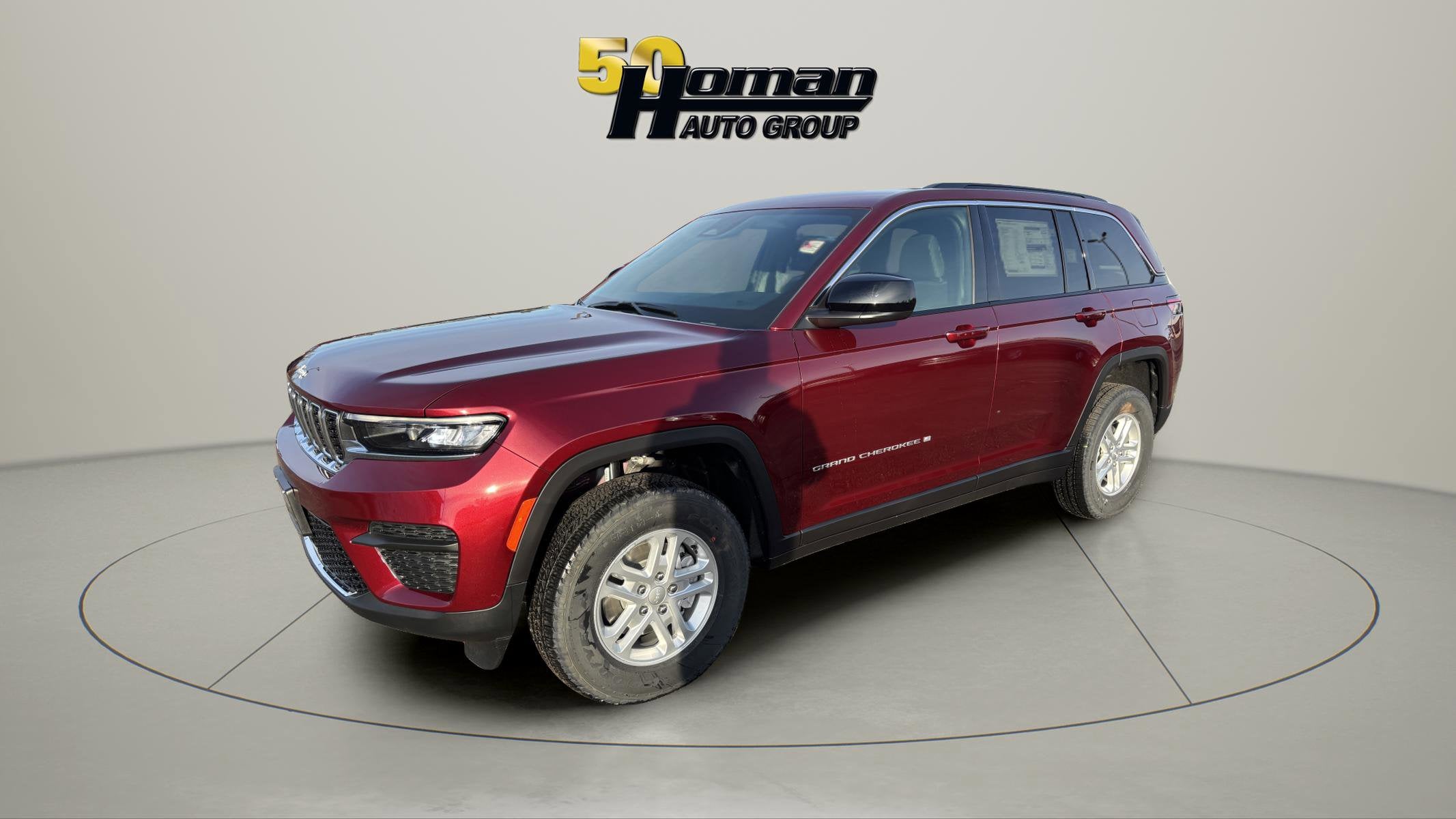 2025 Jeep Grand Cherokee Laredo