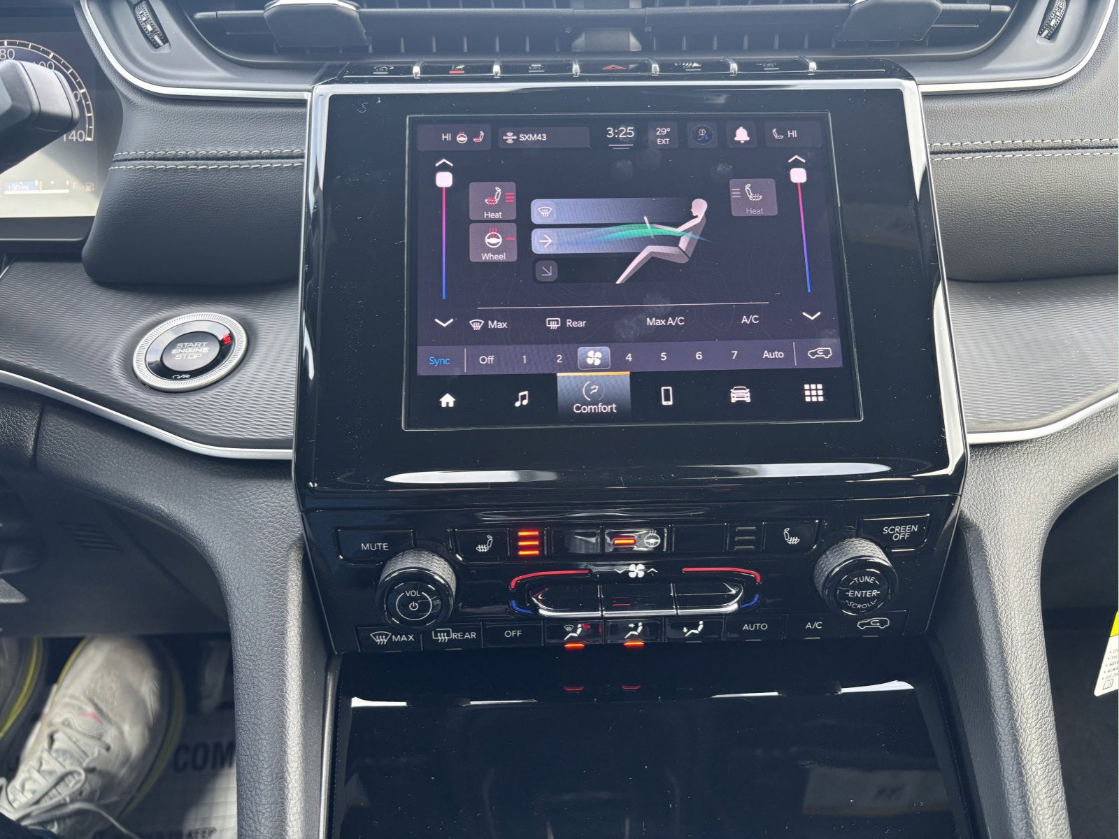2026 Jeep Grand Cherokee Laredo X