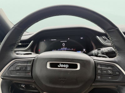 2022 Jeep Grand Cherokee Altitude