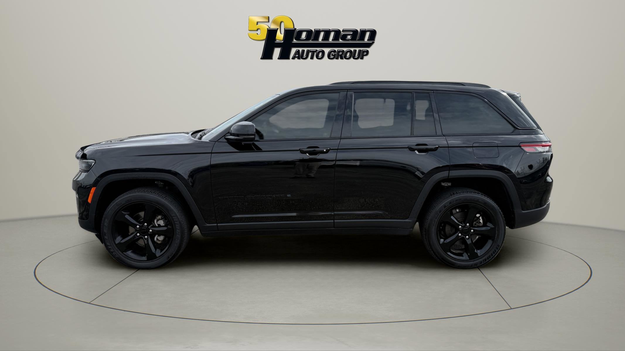2022 Jeep Grand Cherokee Altitude