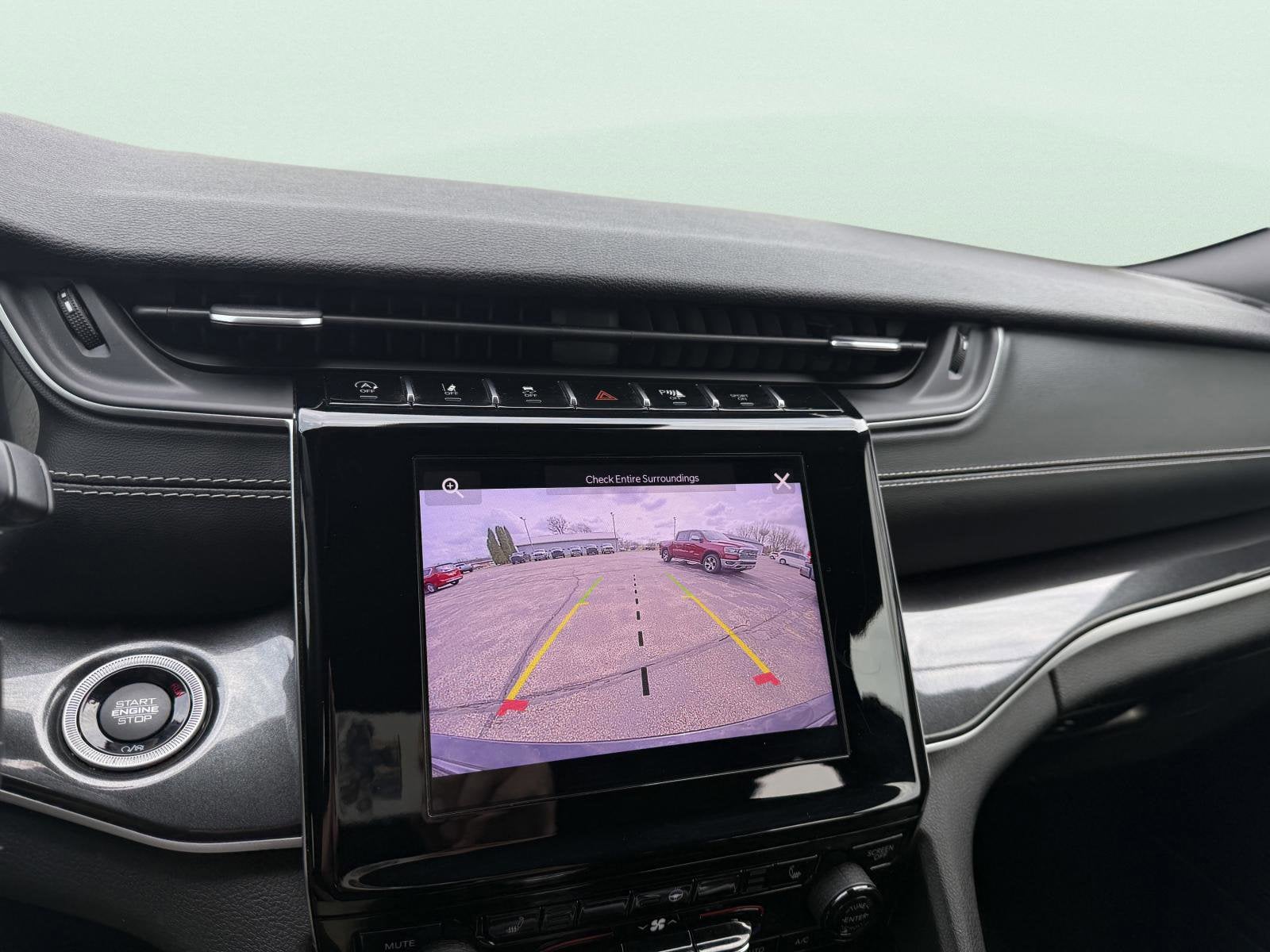 2022 Jeep Grand Cherokee Altitude