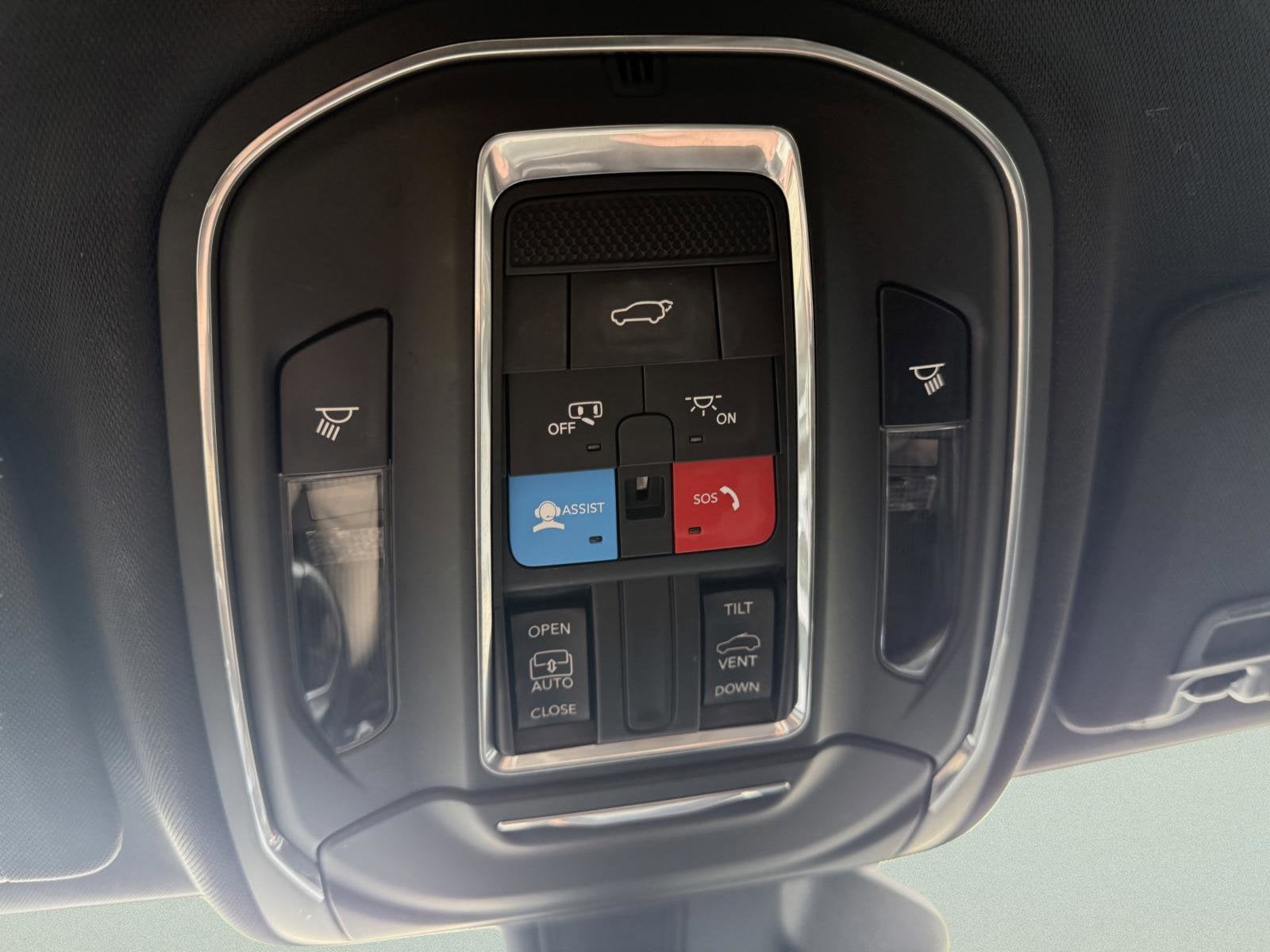 2022 Jeep Grand Cherokee Altitude