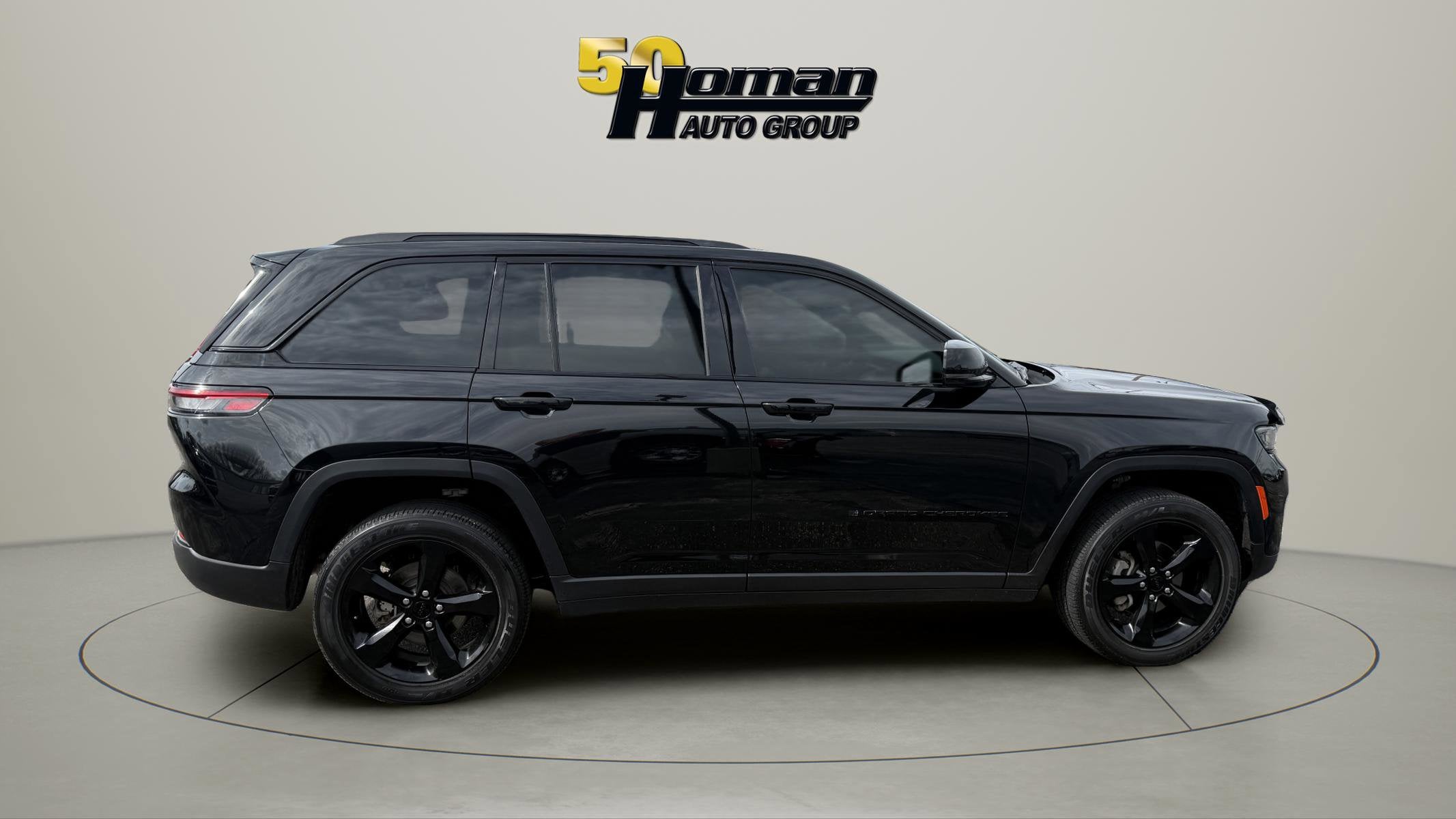 2022 Jeep Grand Cherokee Altitude