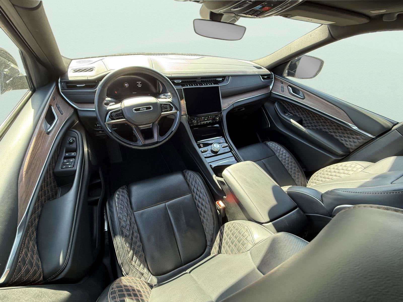 2025 Jeep Grand Cherokee Summit