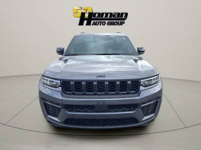 2026 Jeep Grand Cherokee L Laredo Altitude