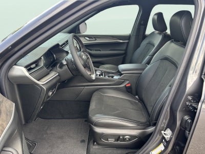 2026 Jeep Grand Cherokee L Laredo Altitude