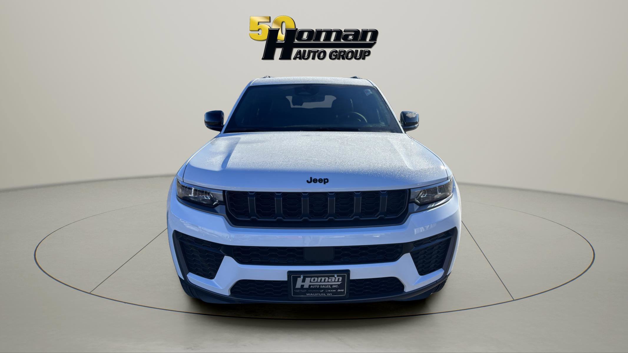 2026 Jeep Grand Cherokee L Laredo Altitude