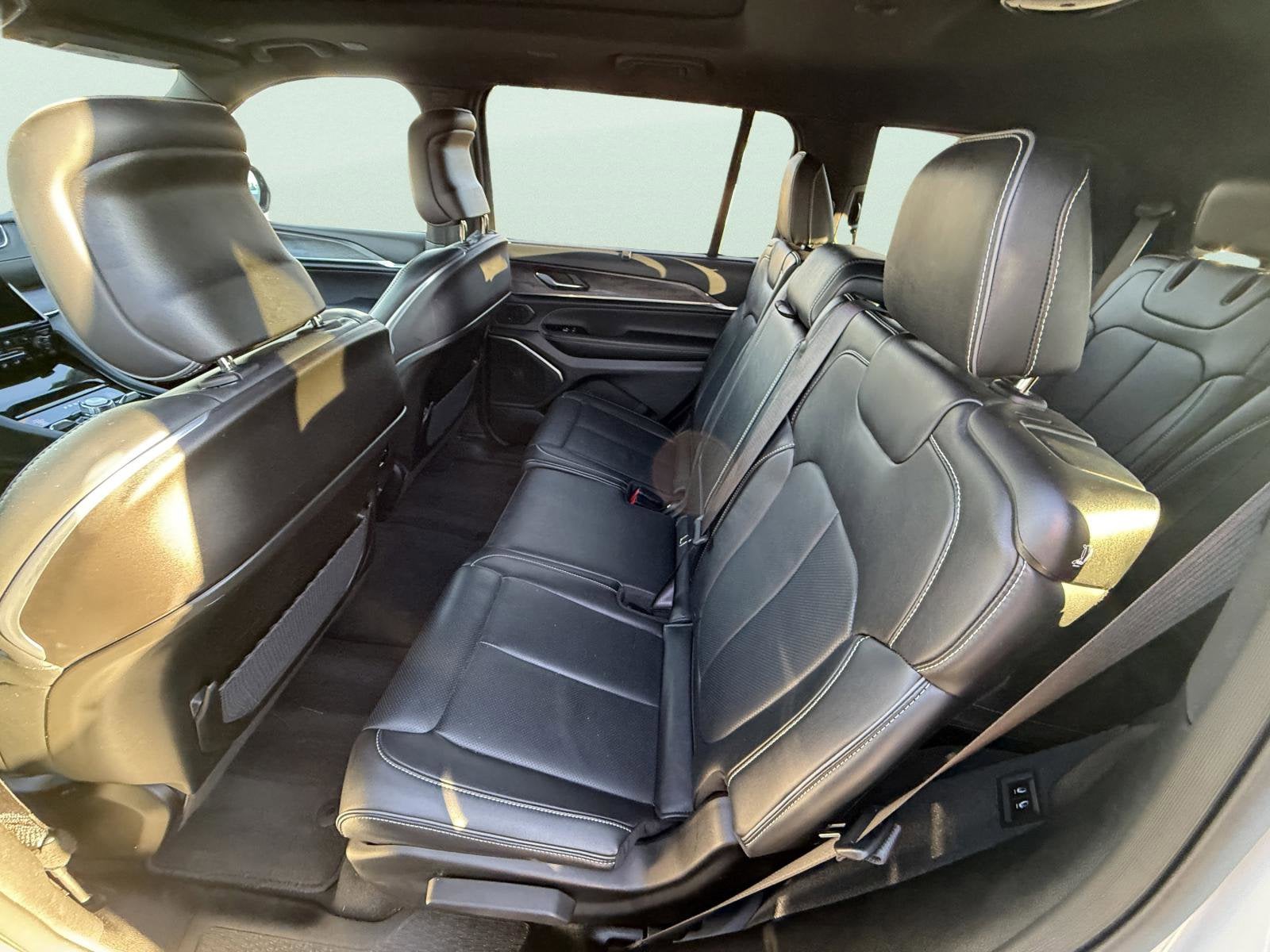 2025 Jeep Grand Cherokee L Overland