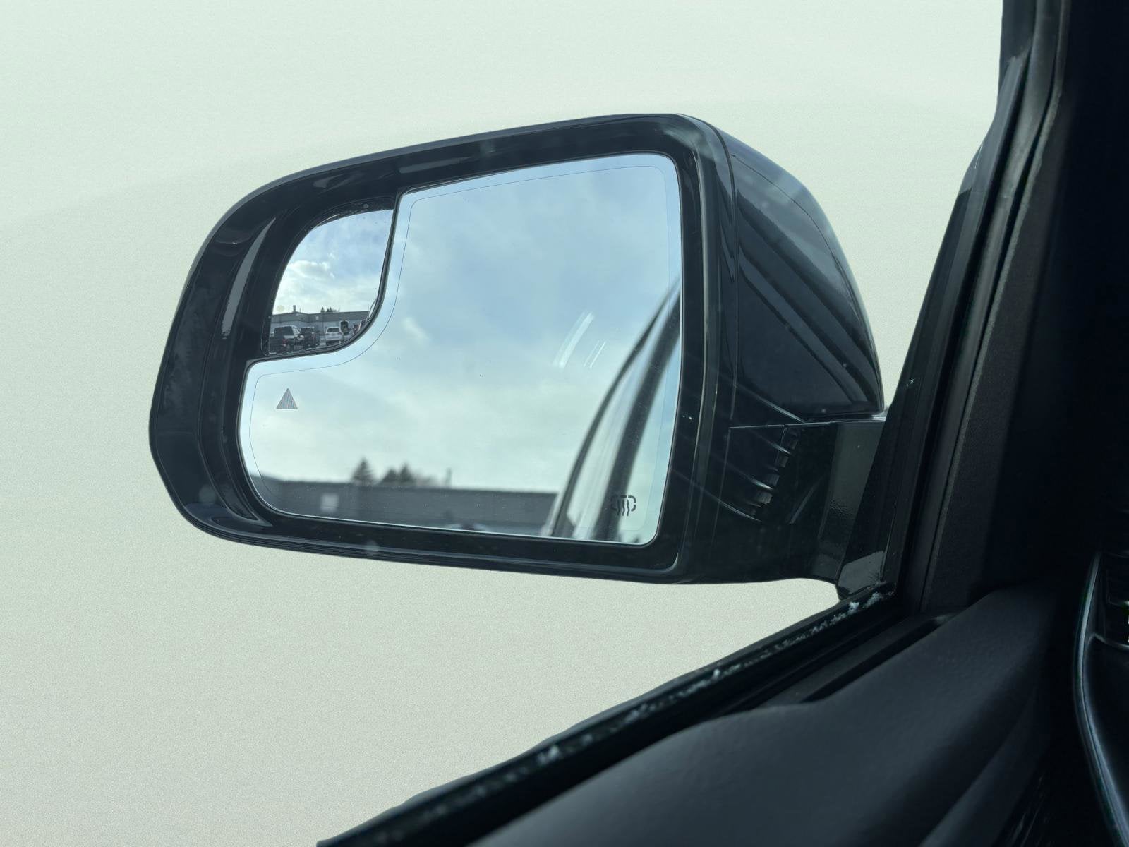 2026 Jeep Grand Wagoneer L WSJM76