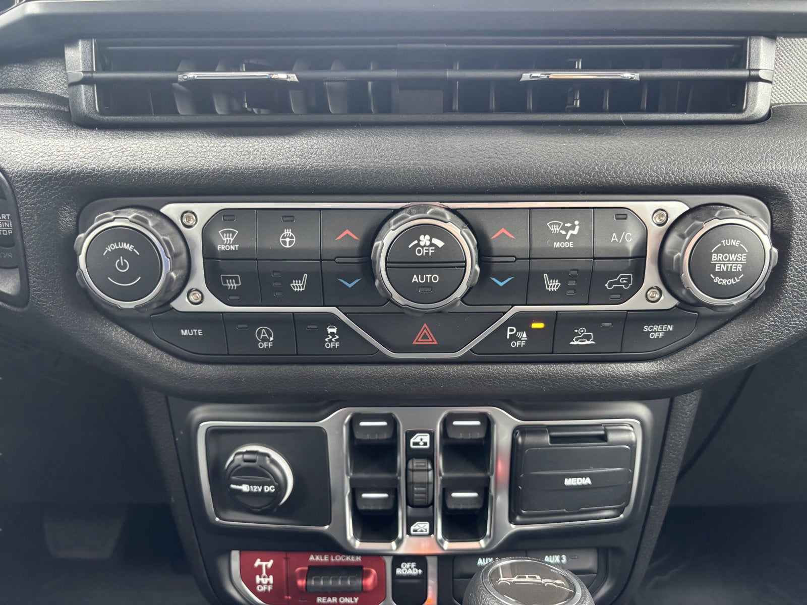 2026 Jeep Gladiator Willys