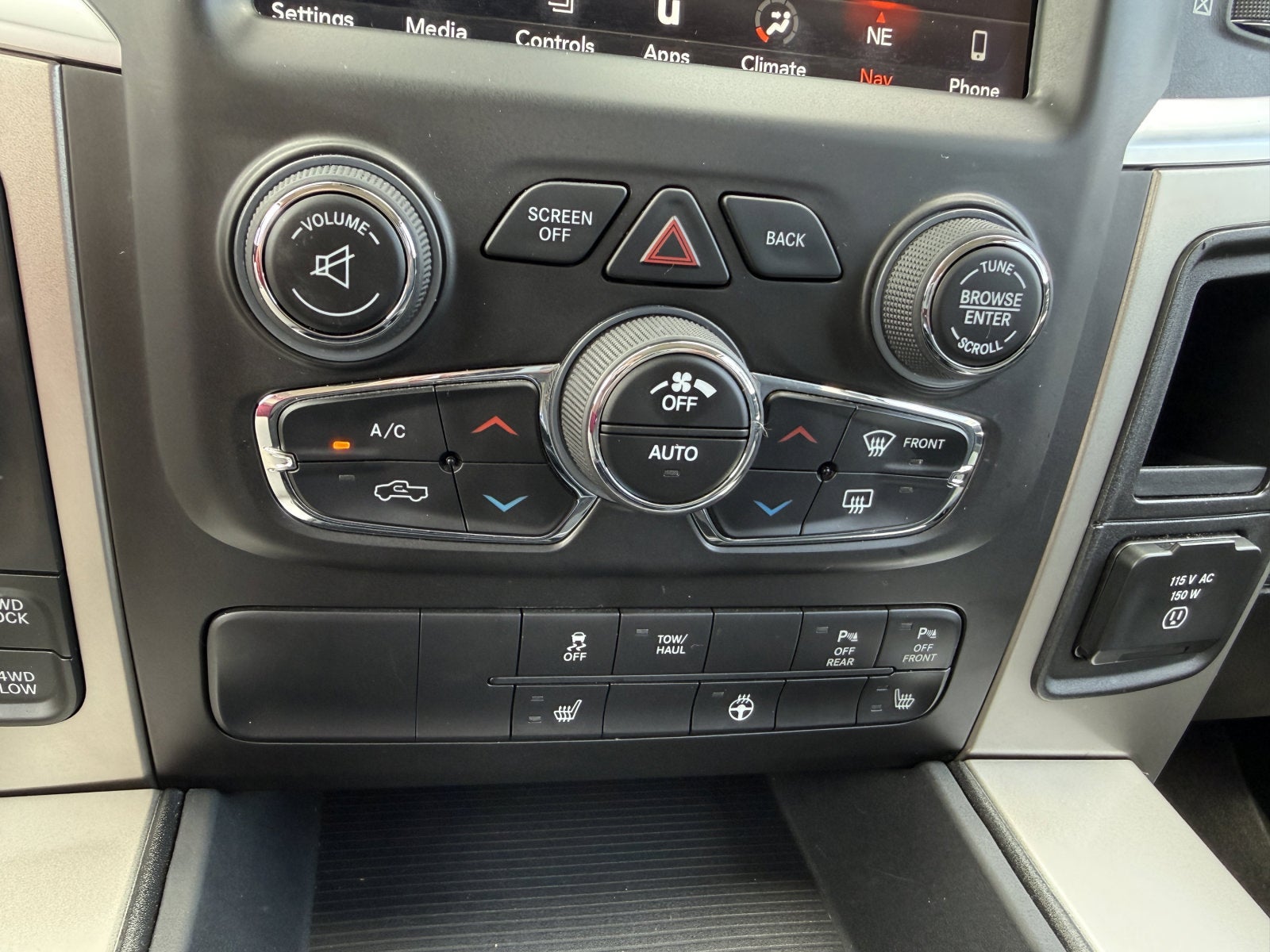 2018 RAM 1500 Big Horn