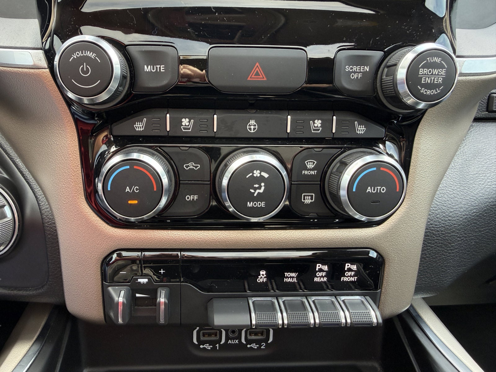 2020 RAM 1500 Laramie
