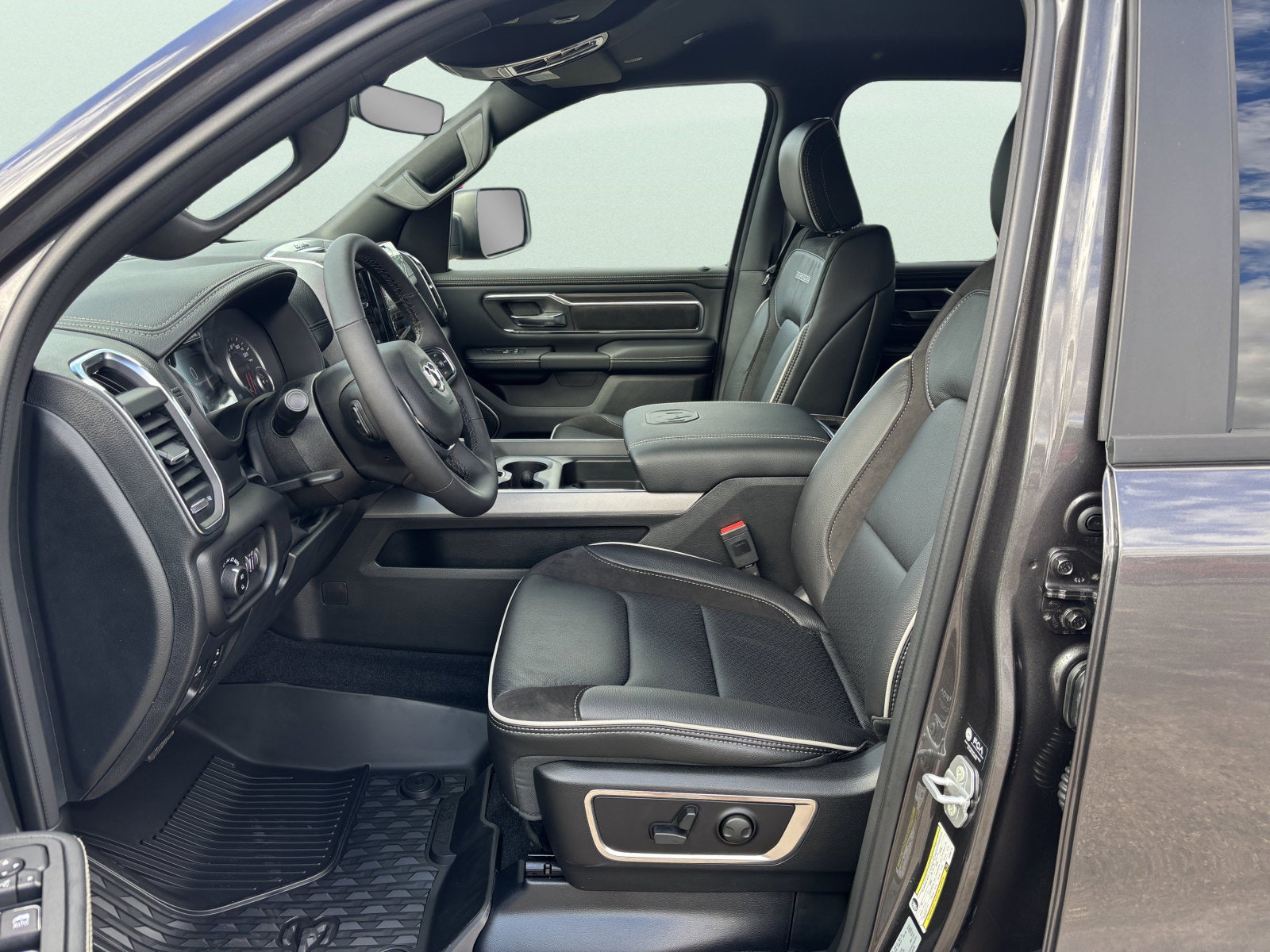 2027 RAM 1500 Laramie