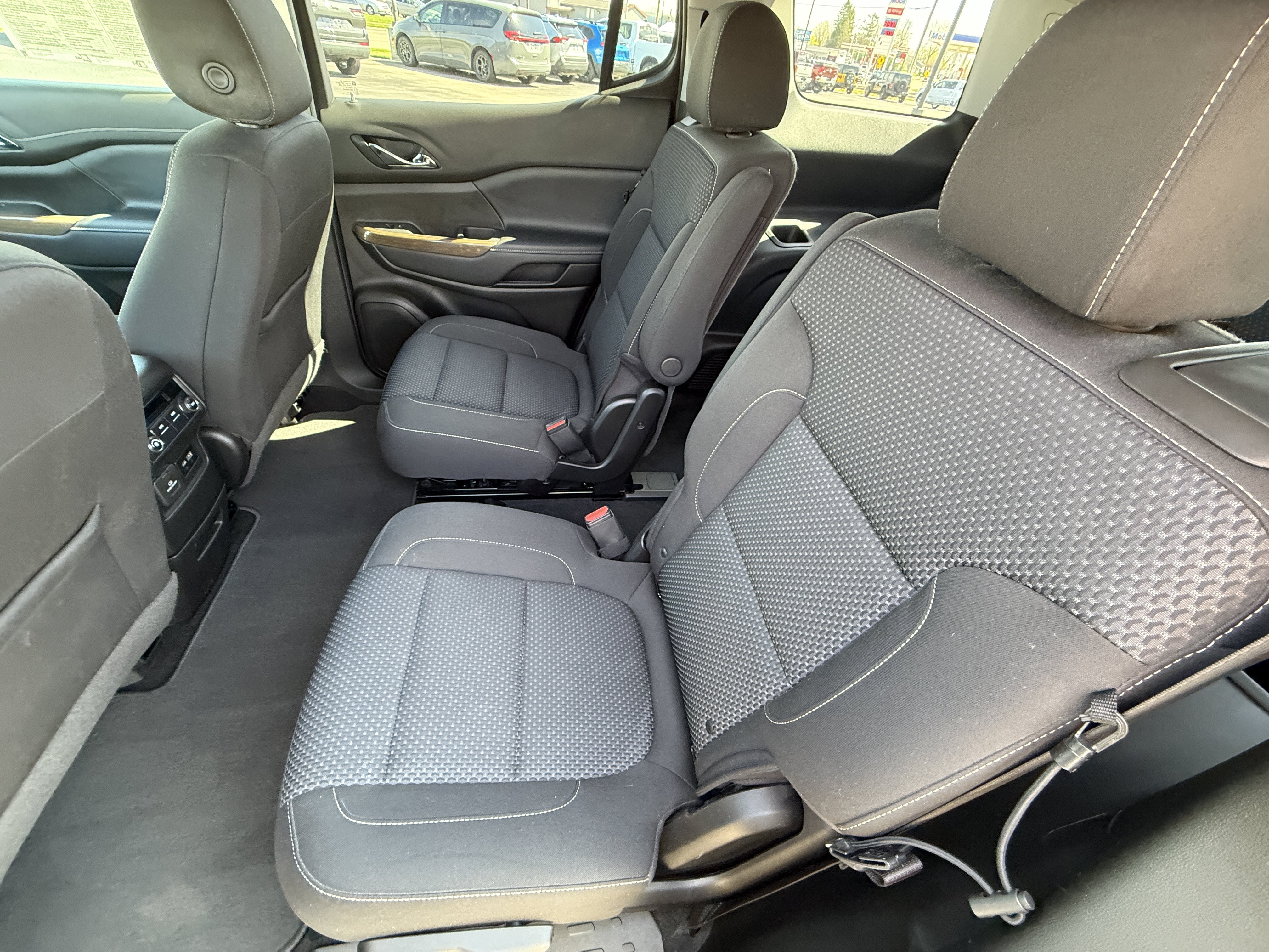 2021 GMC Acadia SLE