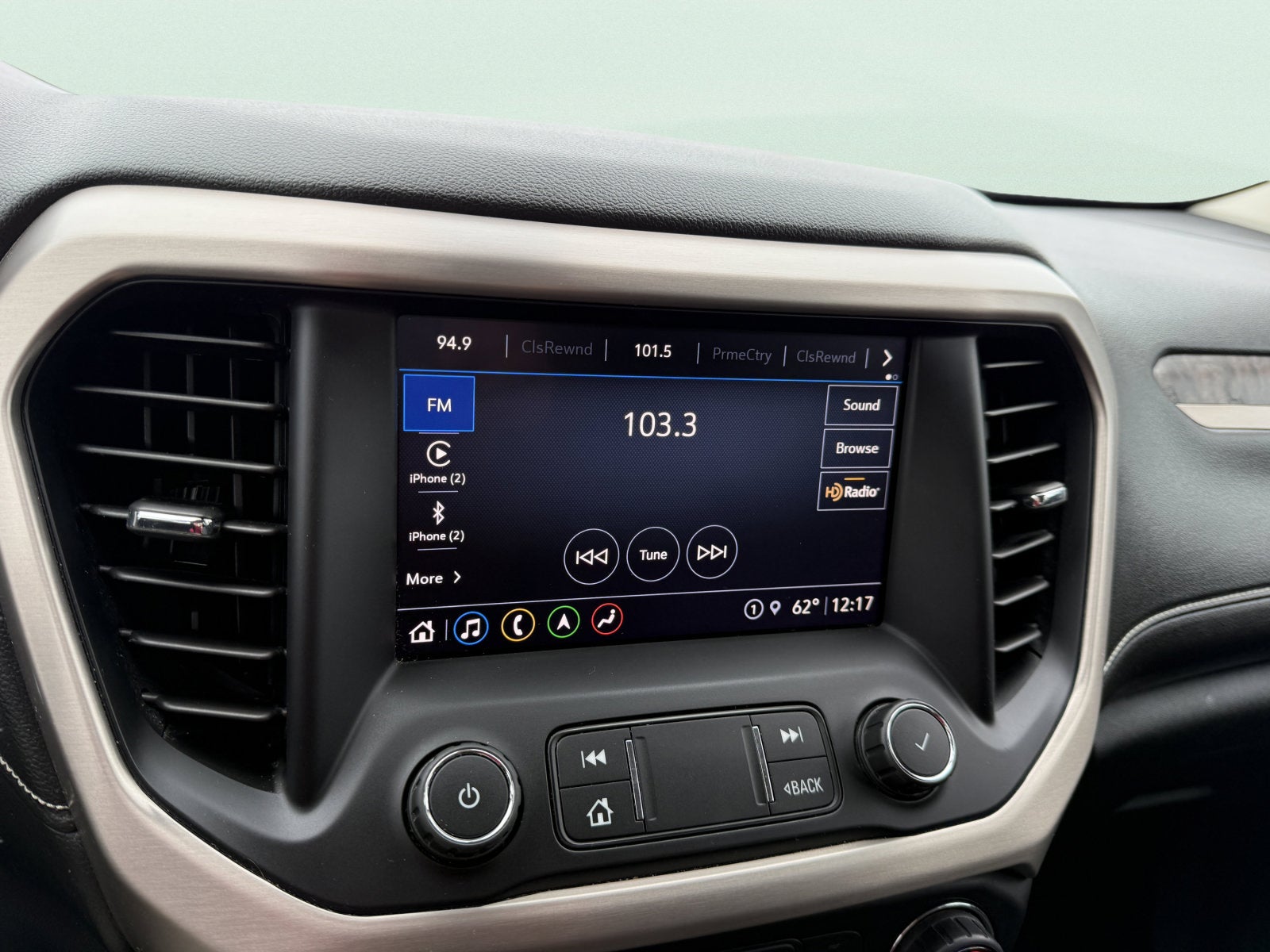 2021 GMC Acadia Denali