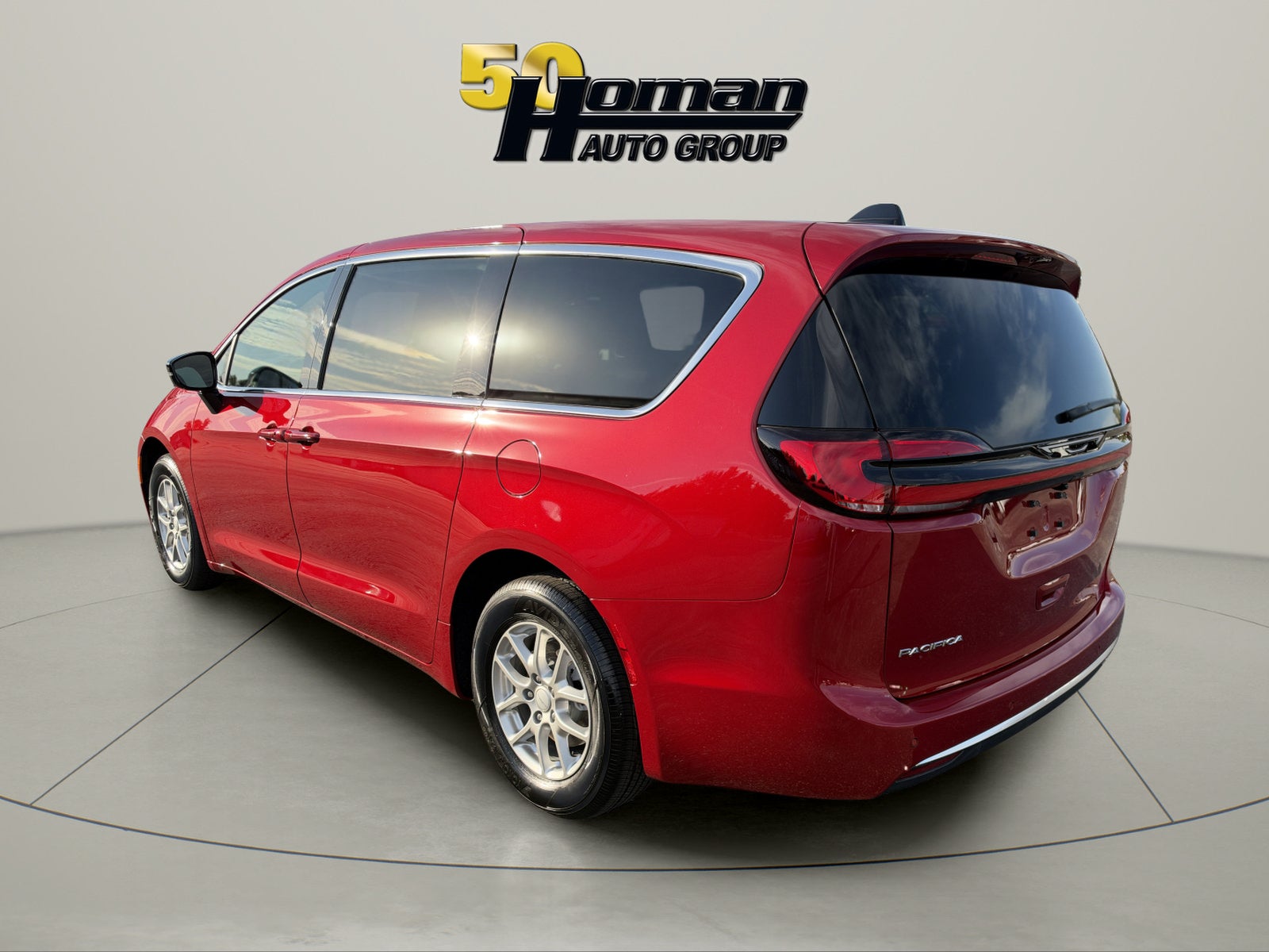 2027 Chrysler Pacifica Select