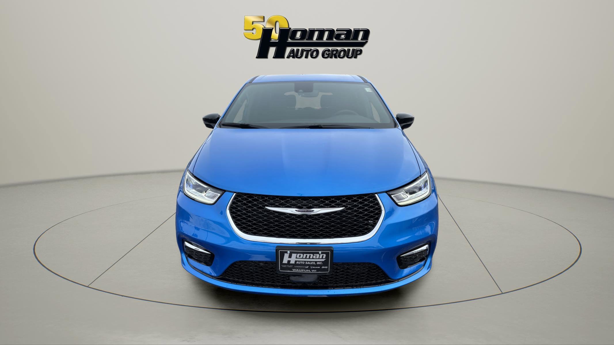 2026 Chrysler Pacifica Select