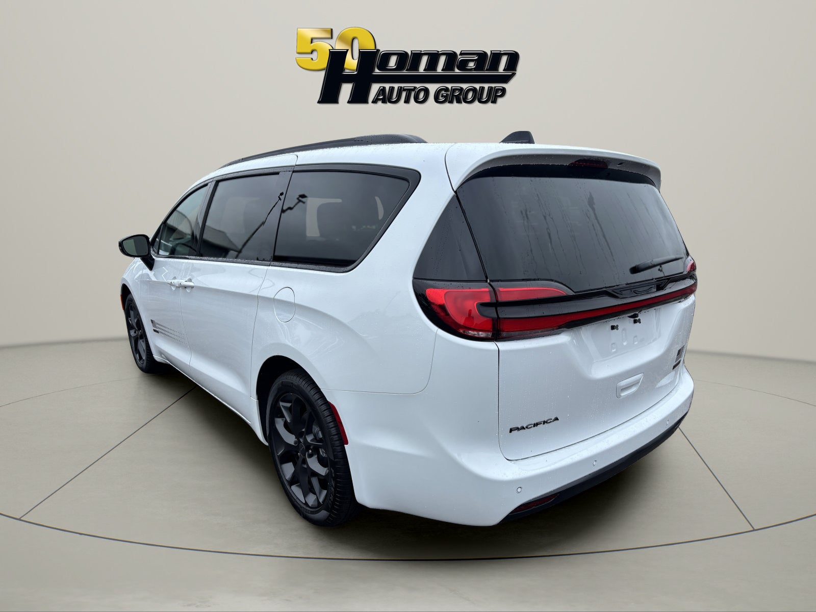 2027 Chrysler Pacifica Select