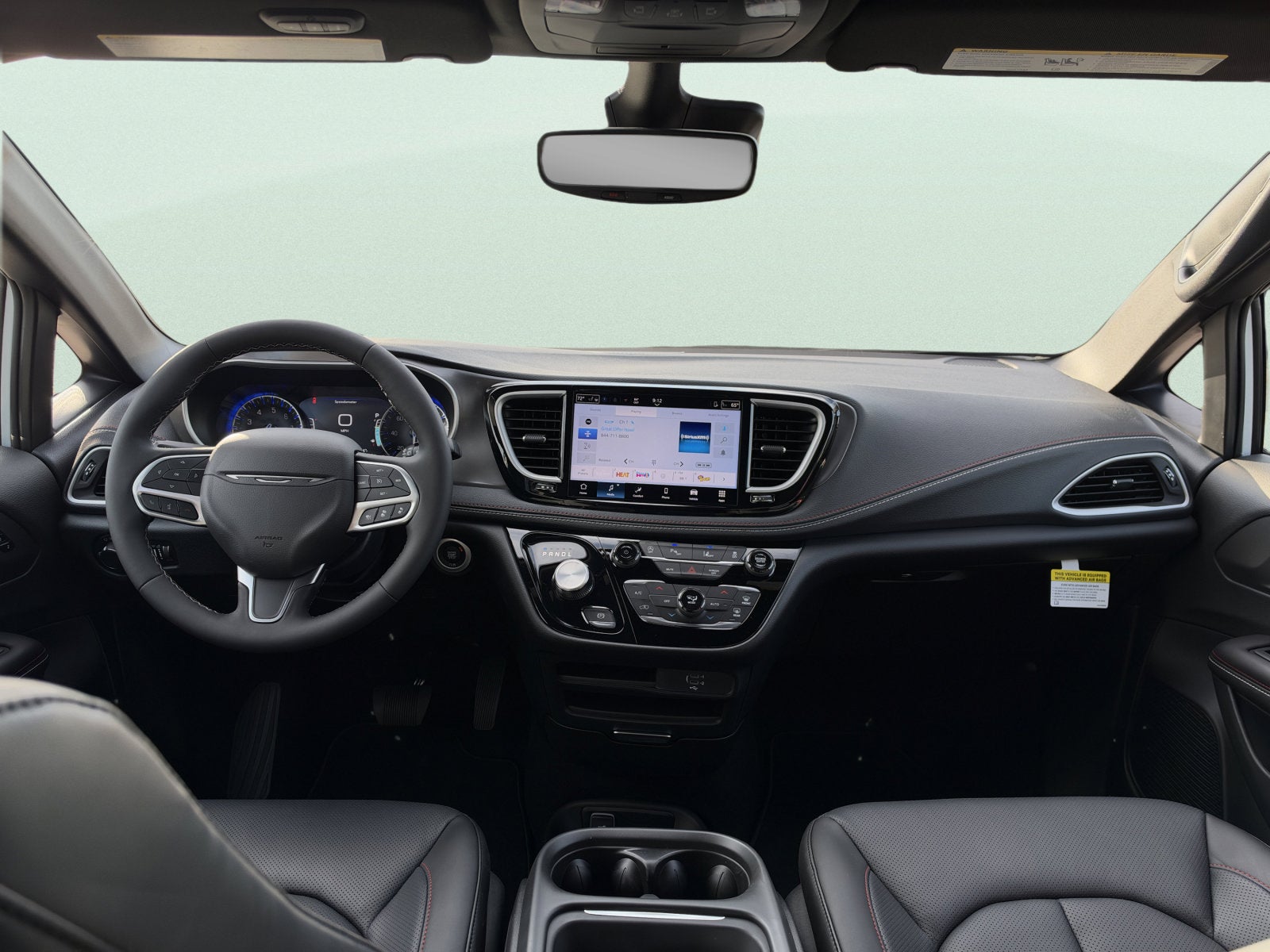 2027 Chrysler Pacifica Select