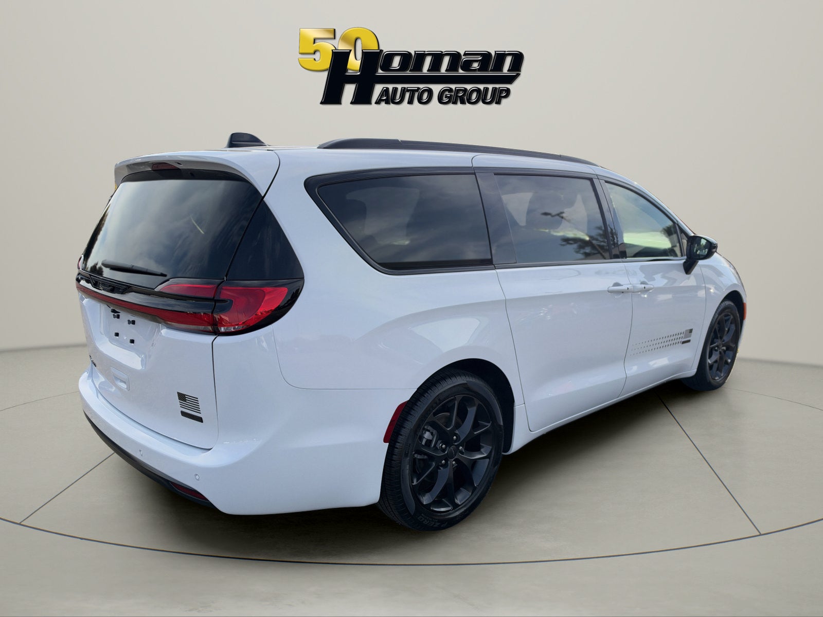 2027 Chrysler Pacifica Select