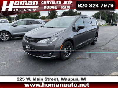 2018 Chrysler Pacifica Touring L Plus