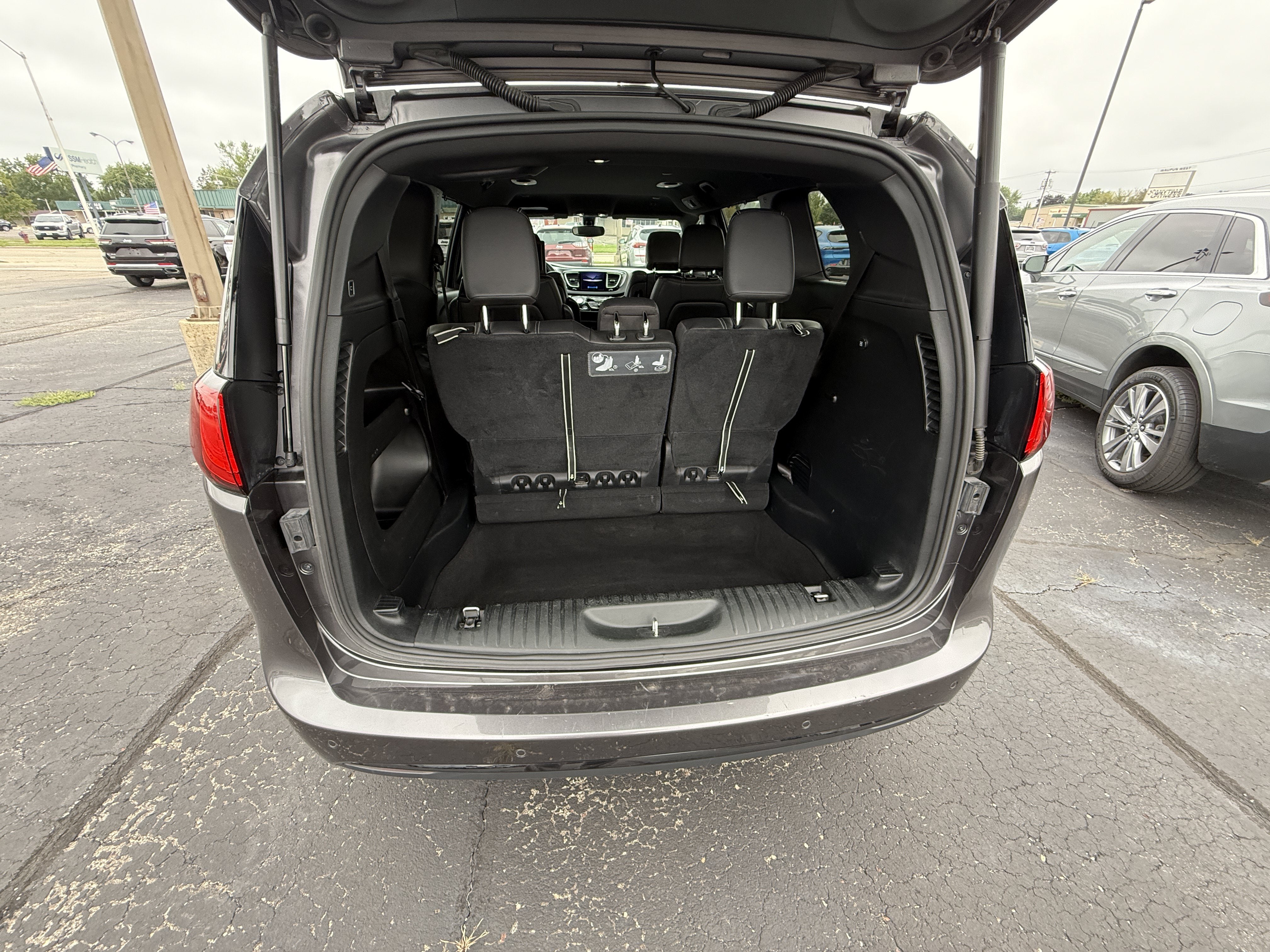 2018 Chrysler Pacifica Touring L Plus