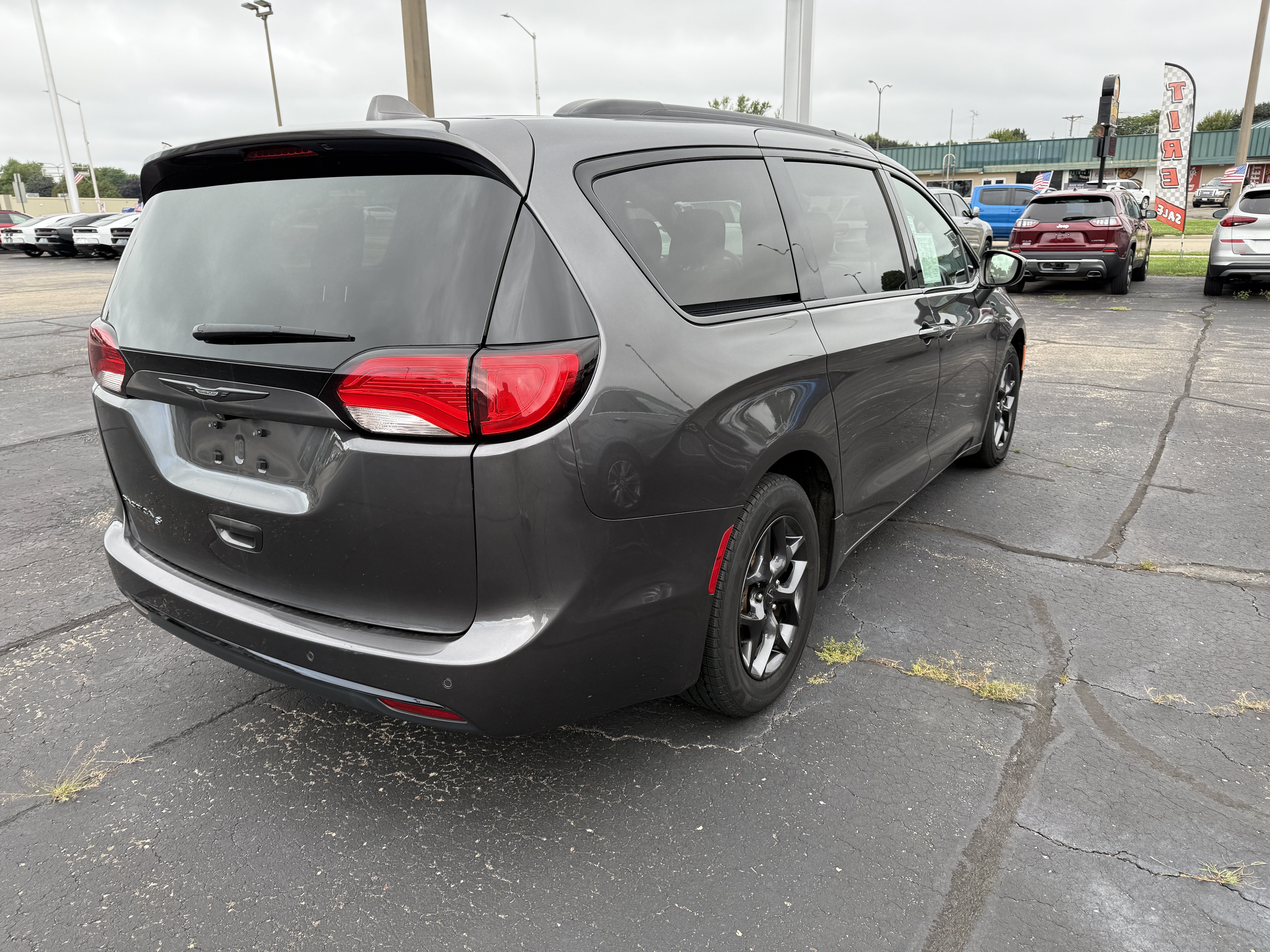 2018 Chrysler Pacifica Touring L Plus
