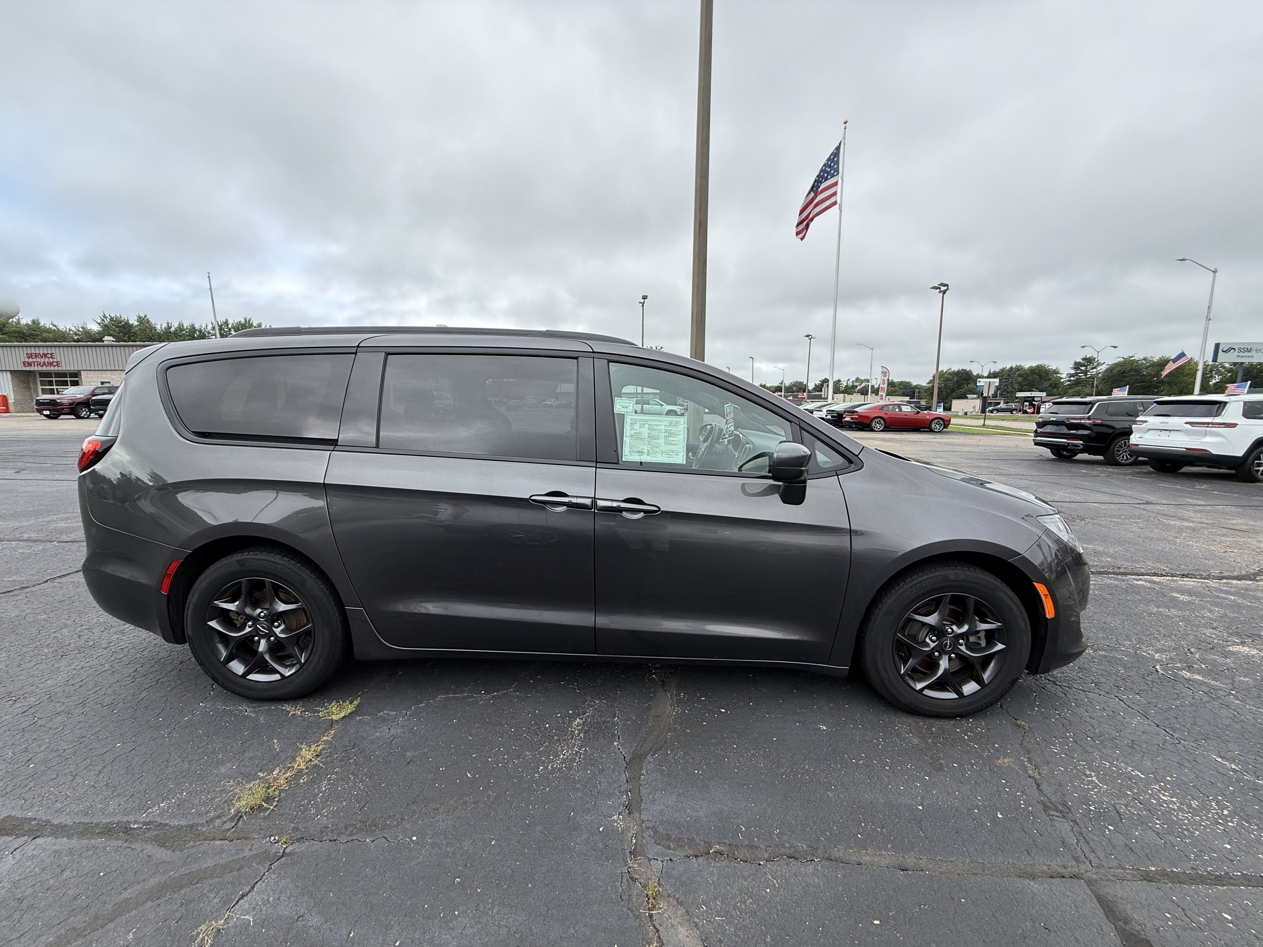 2018 Chrysler Pacifica Touring L Plus