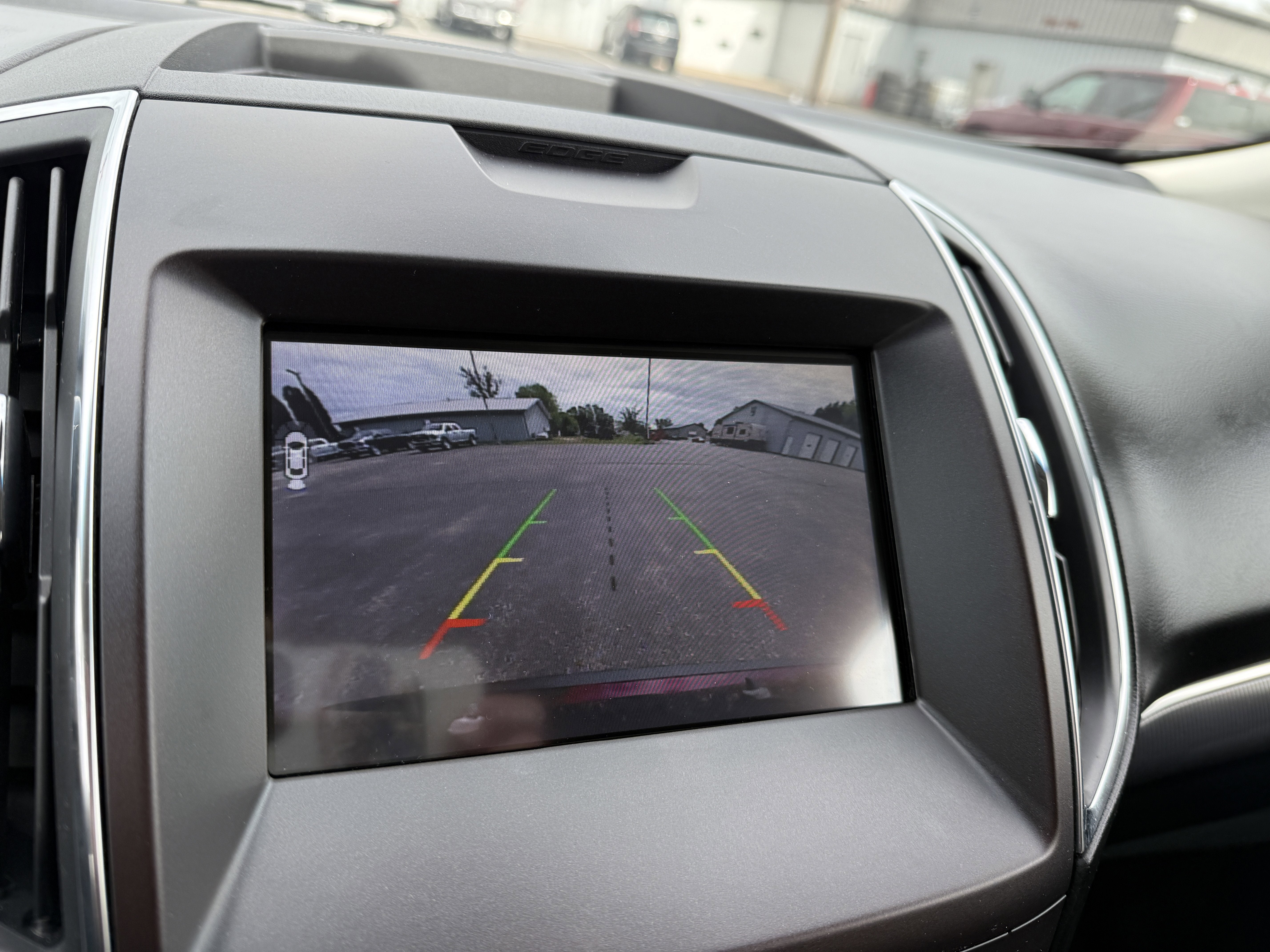 2020 Ford Edge Titanium