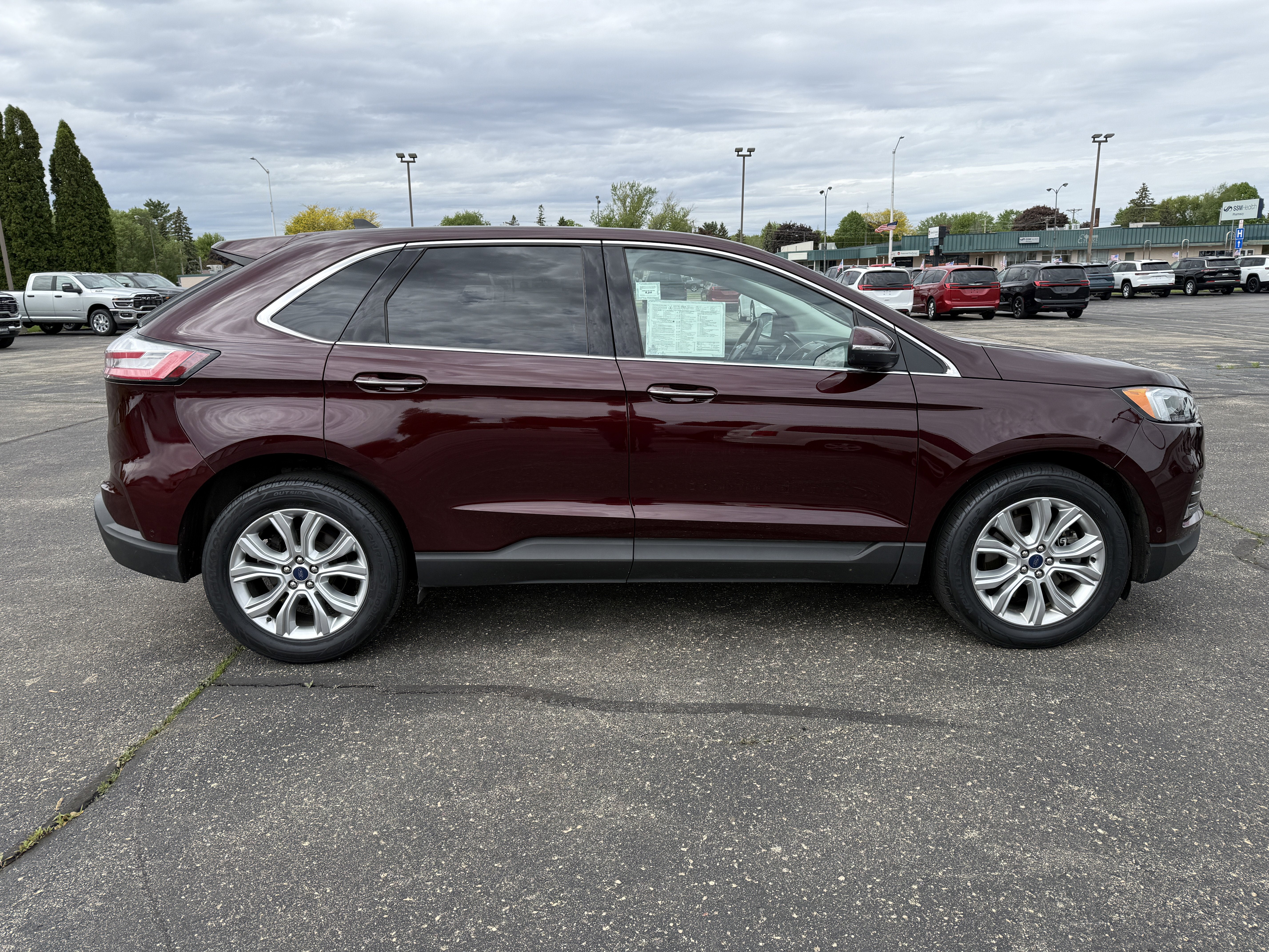 2020 Ford Edge Titanium