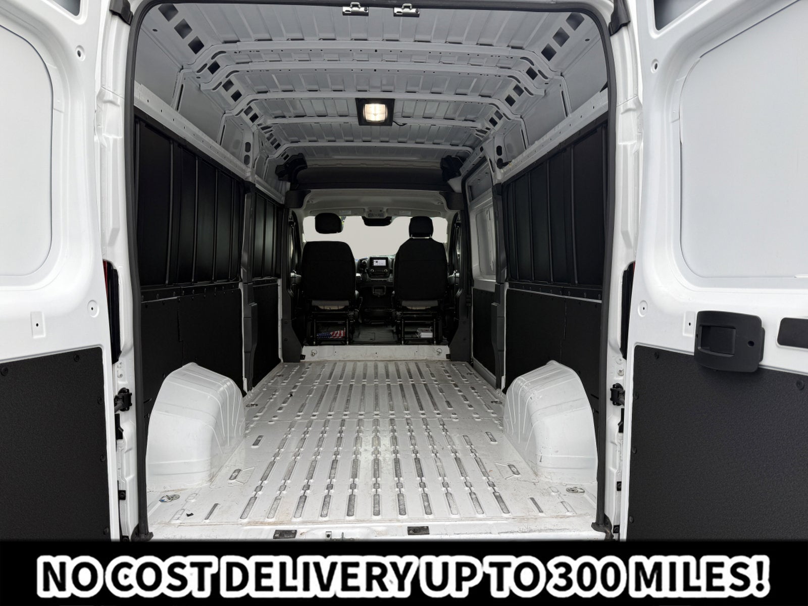 2026 RAM ProMaster Cargo Van Tradesman