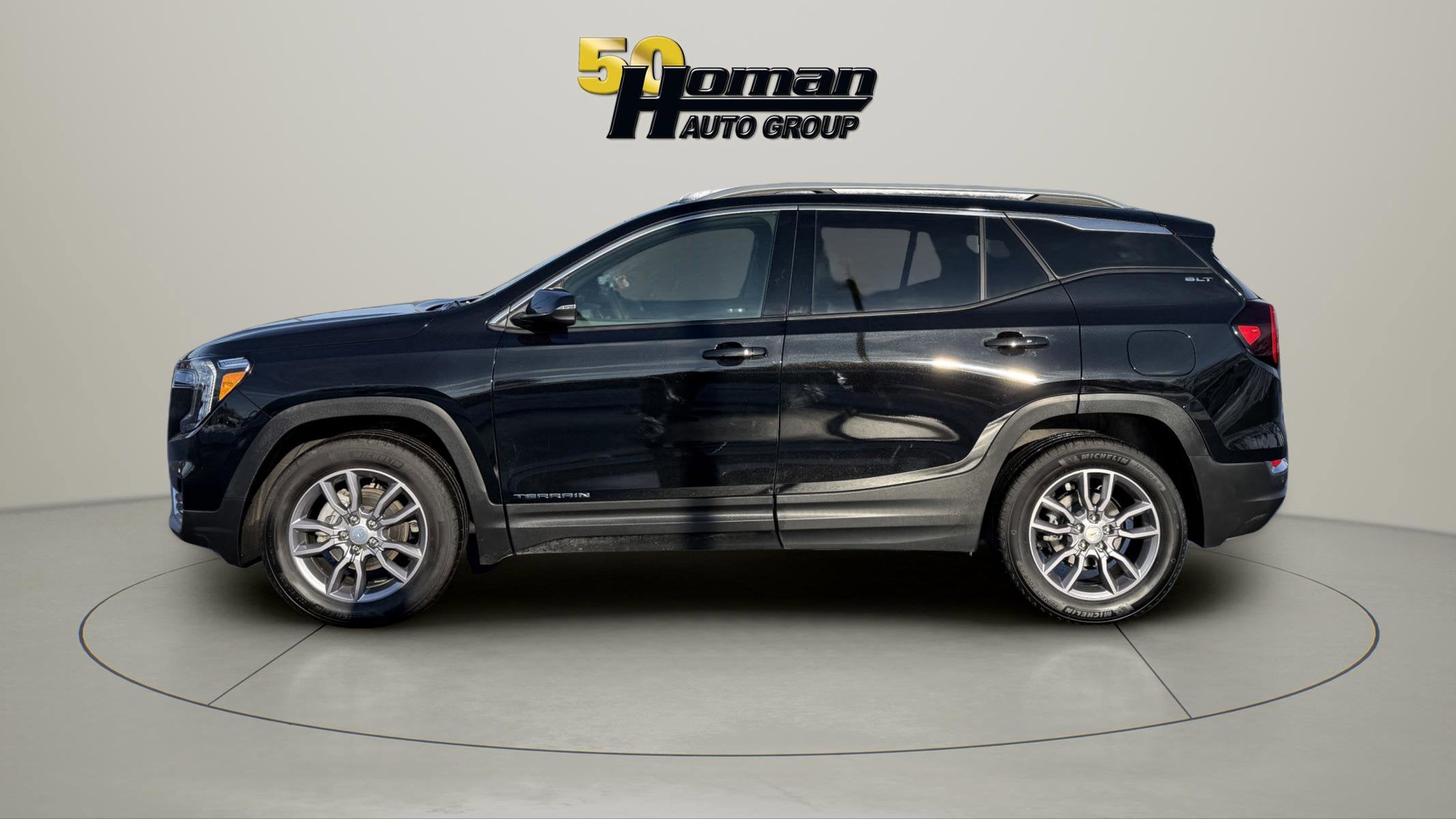 2023 GMC Terrain SLT