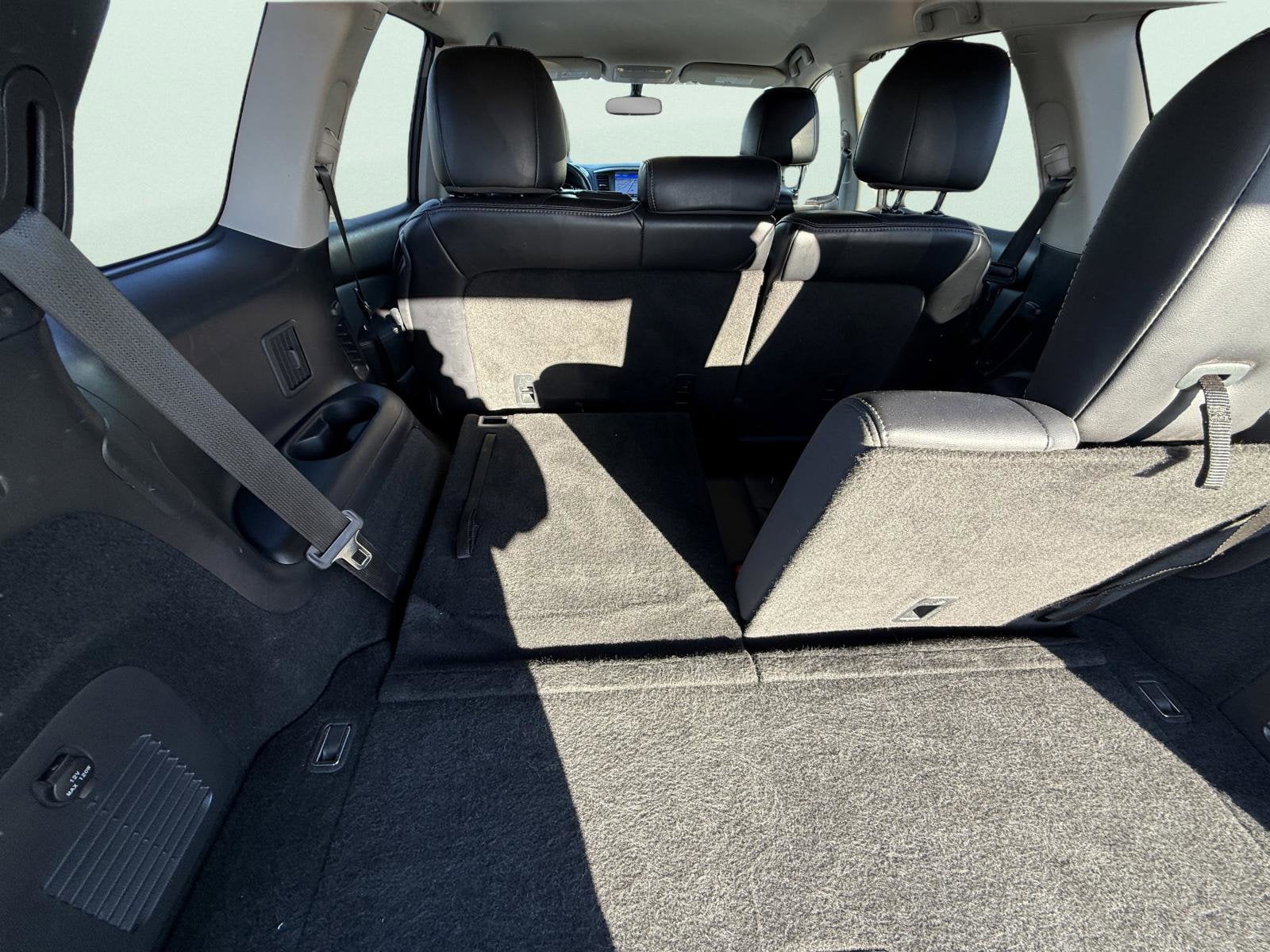 2019 Nissan Pathfinder SL