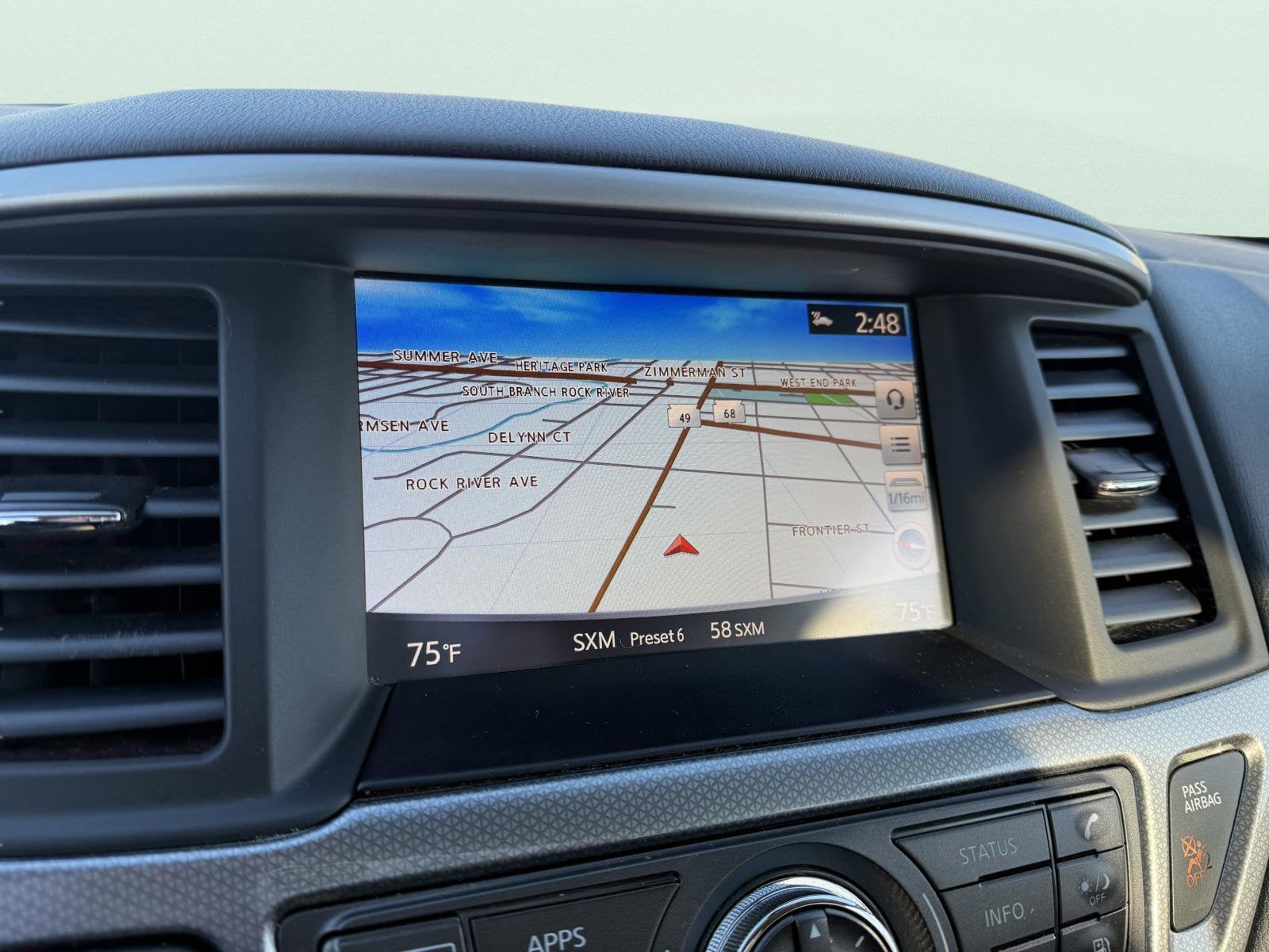 2019 Nissan Pathfinder SL