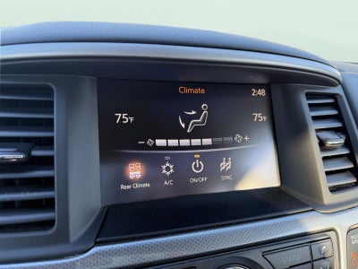 2019 Nissan Pathfinder SL